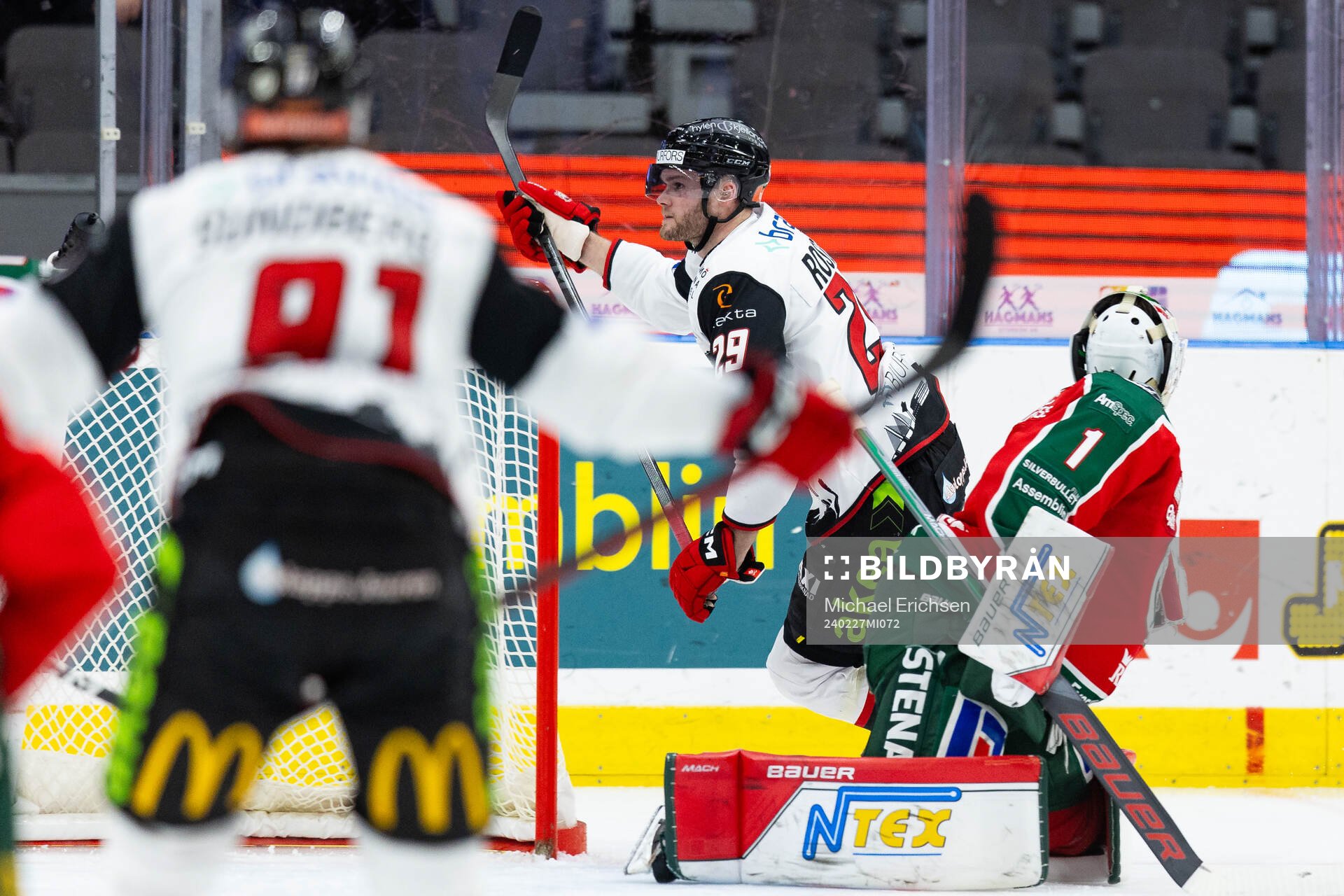 Malmö Redhawks Kim Rosdahl jublar
