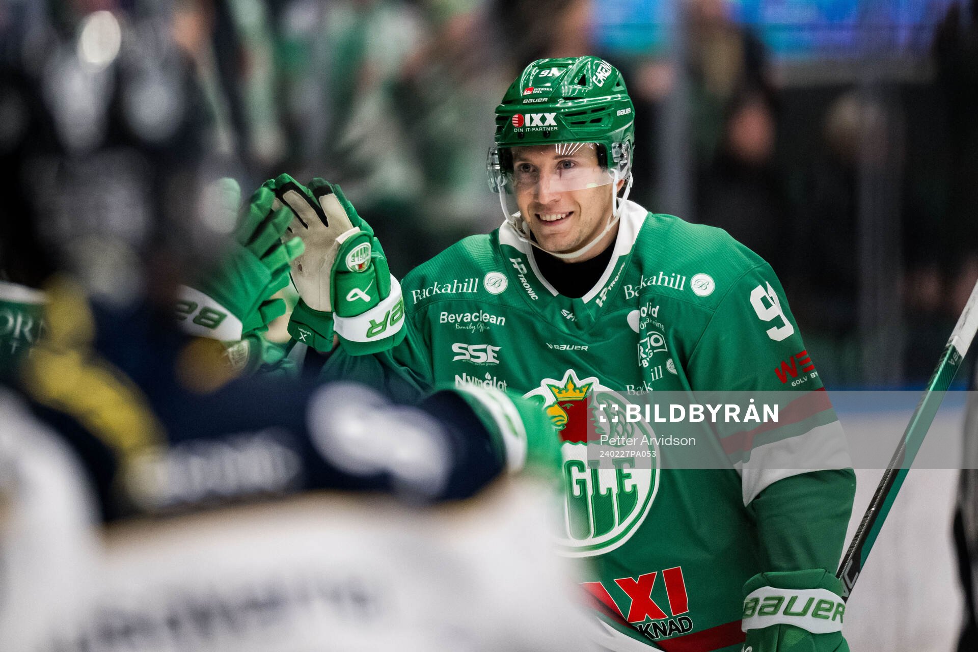 Rögles Adam Tambellini jublar