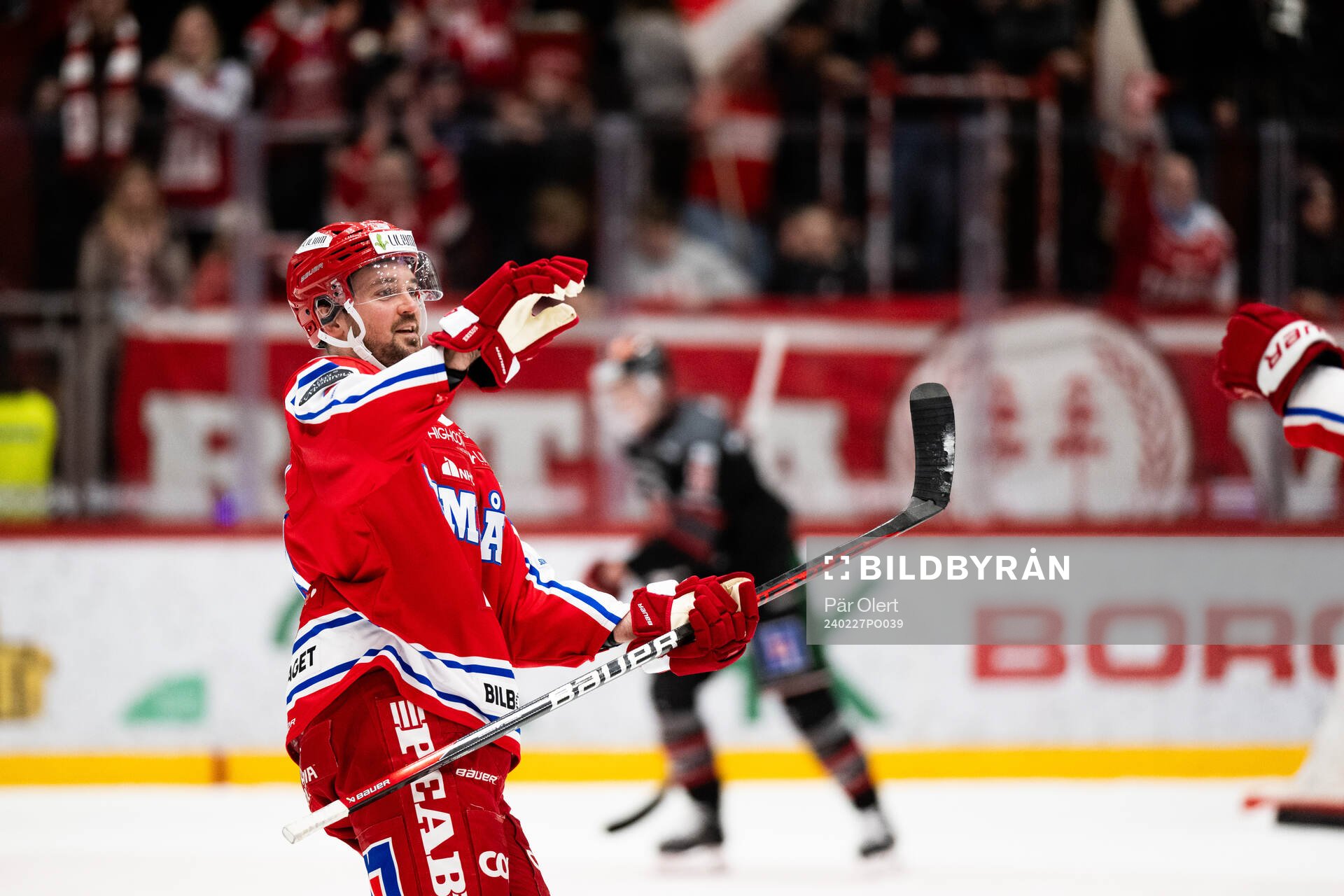 Timrås Tim Erixon jublar