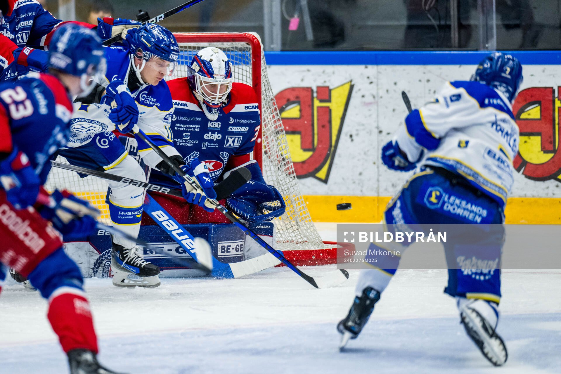 Oskarshamns målvakt Emil Kruse och Leksands Martin Karlsson