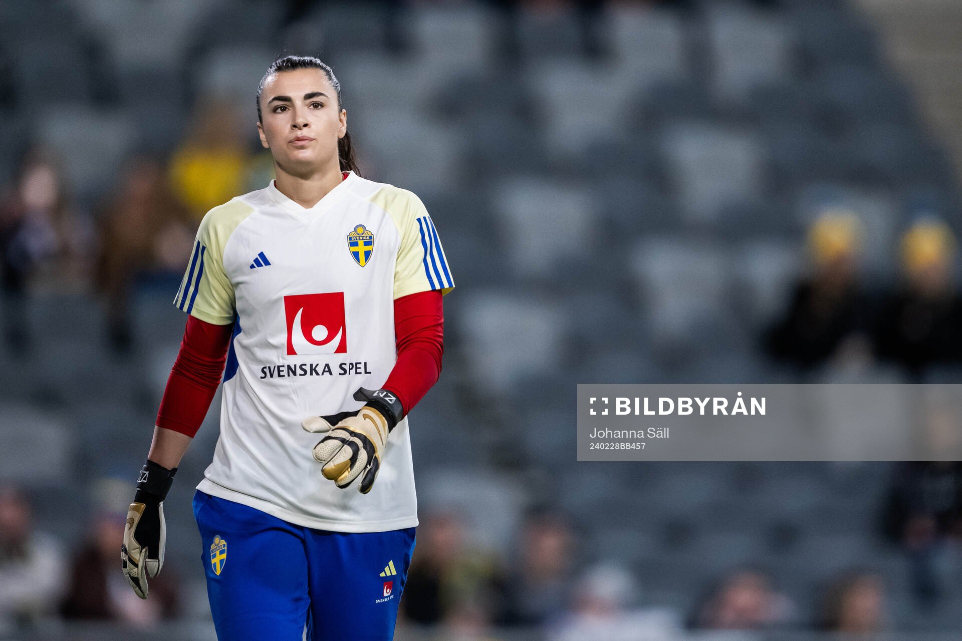 Goalkeeper Zecira Musovic of Sweden