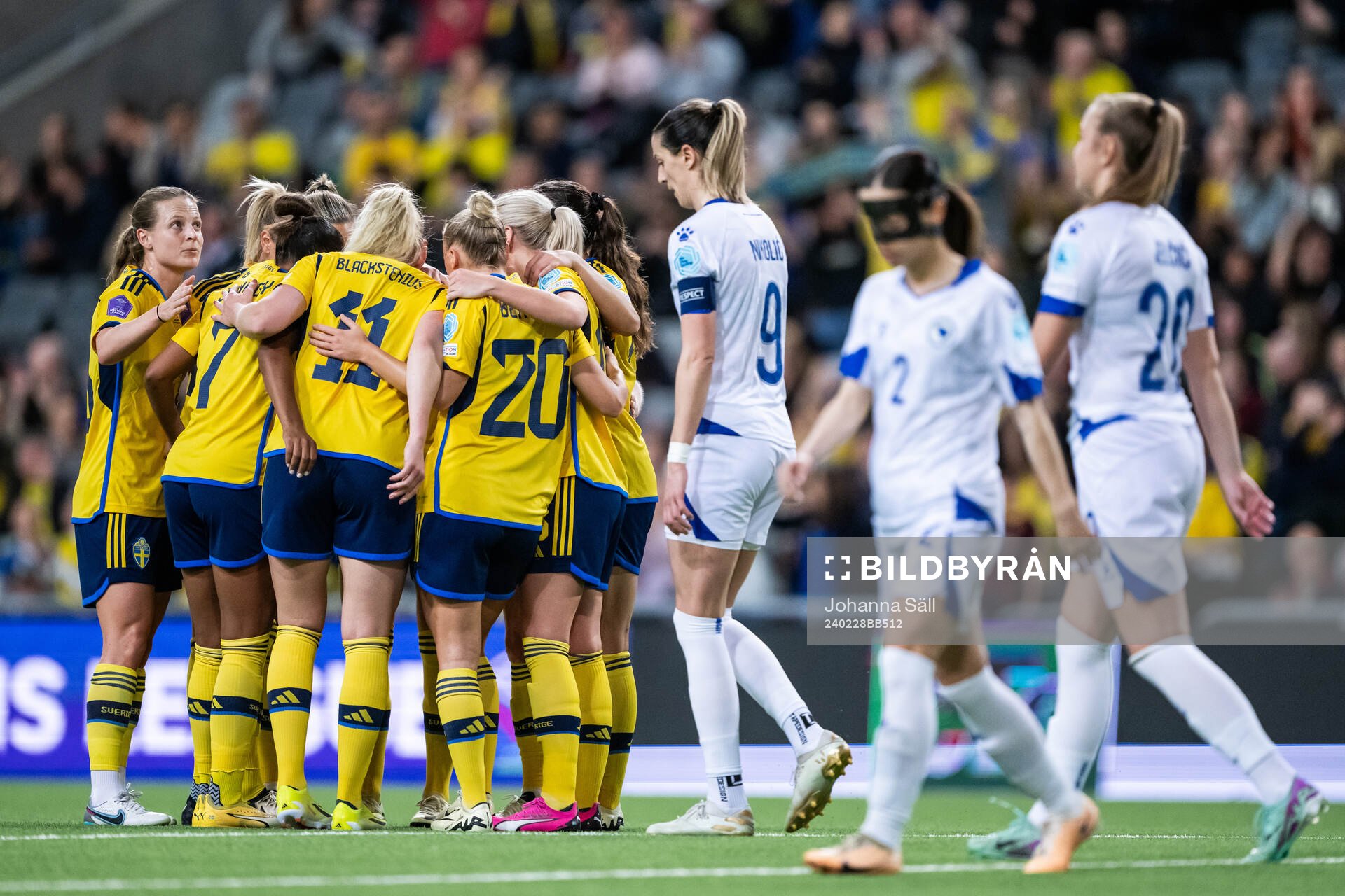 Matilda Vinberg of Sweden celebrates with team mates