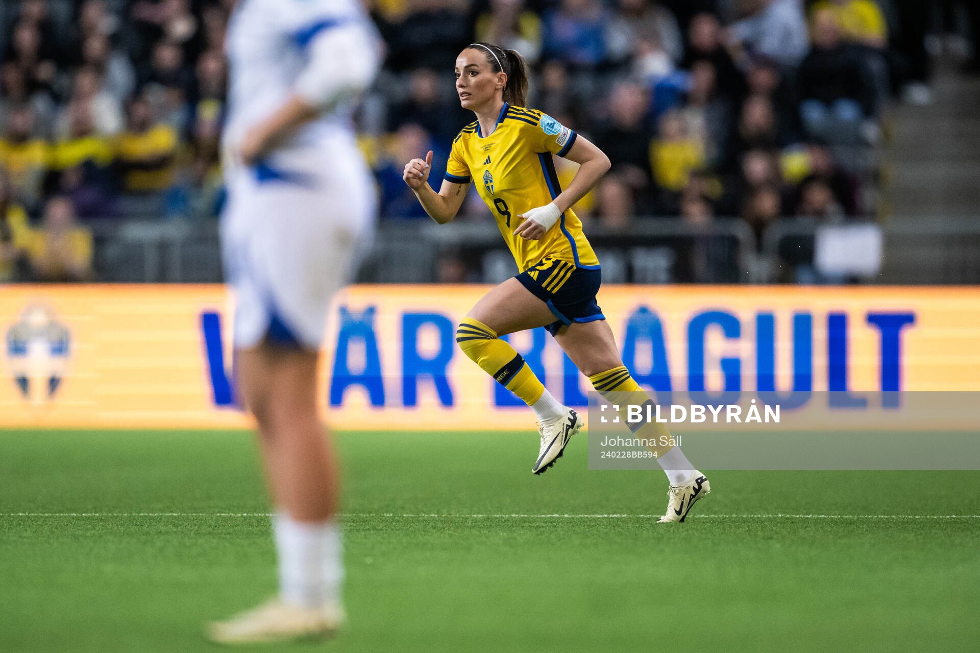 Kosovare Asllani of Sweden