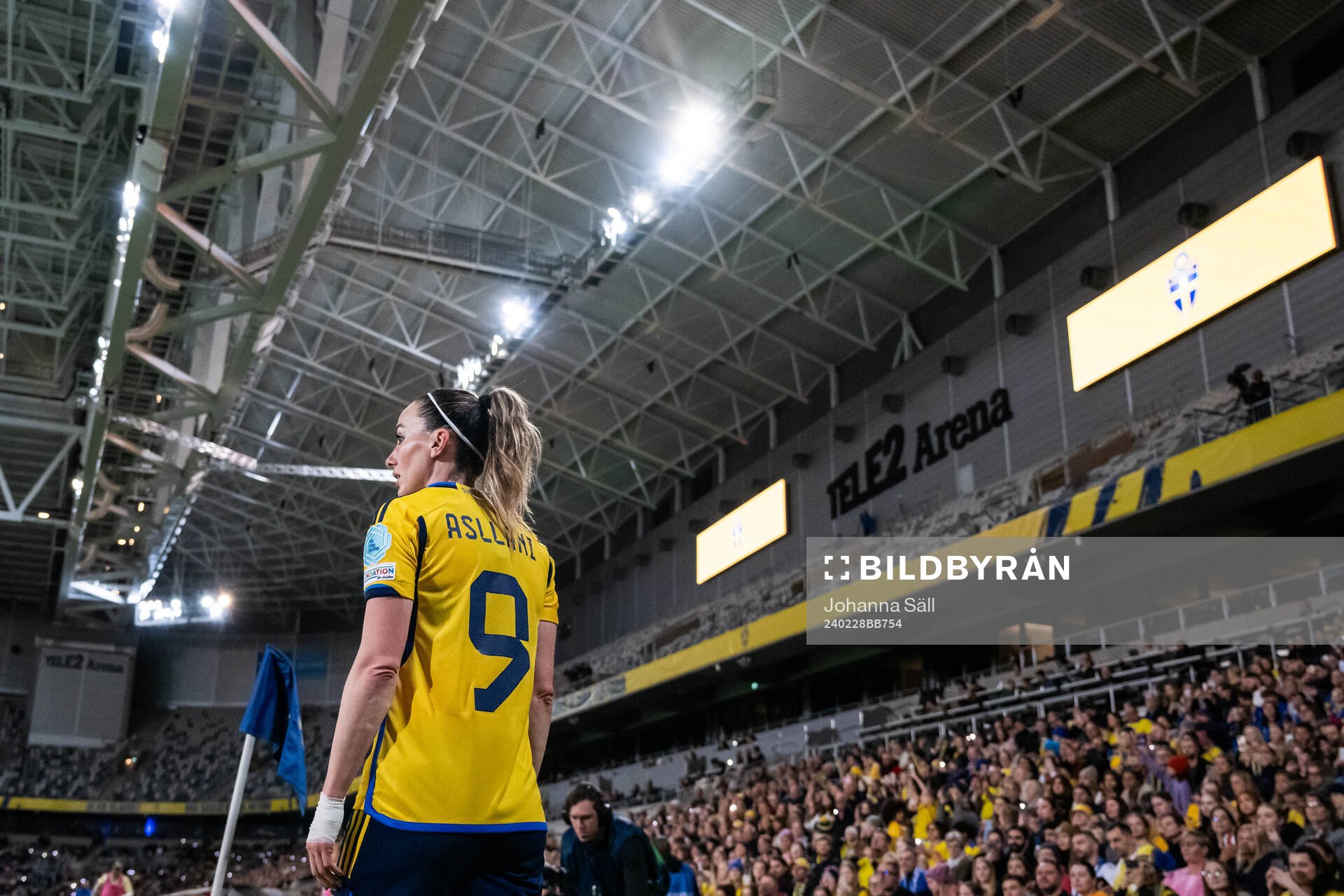 Kosovare Asllani of Sweden