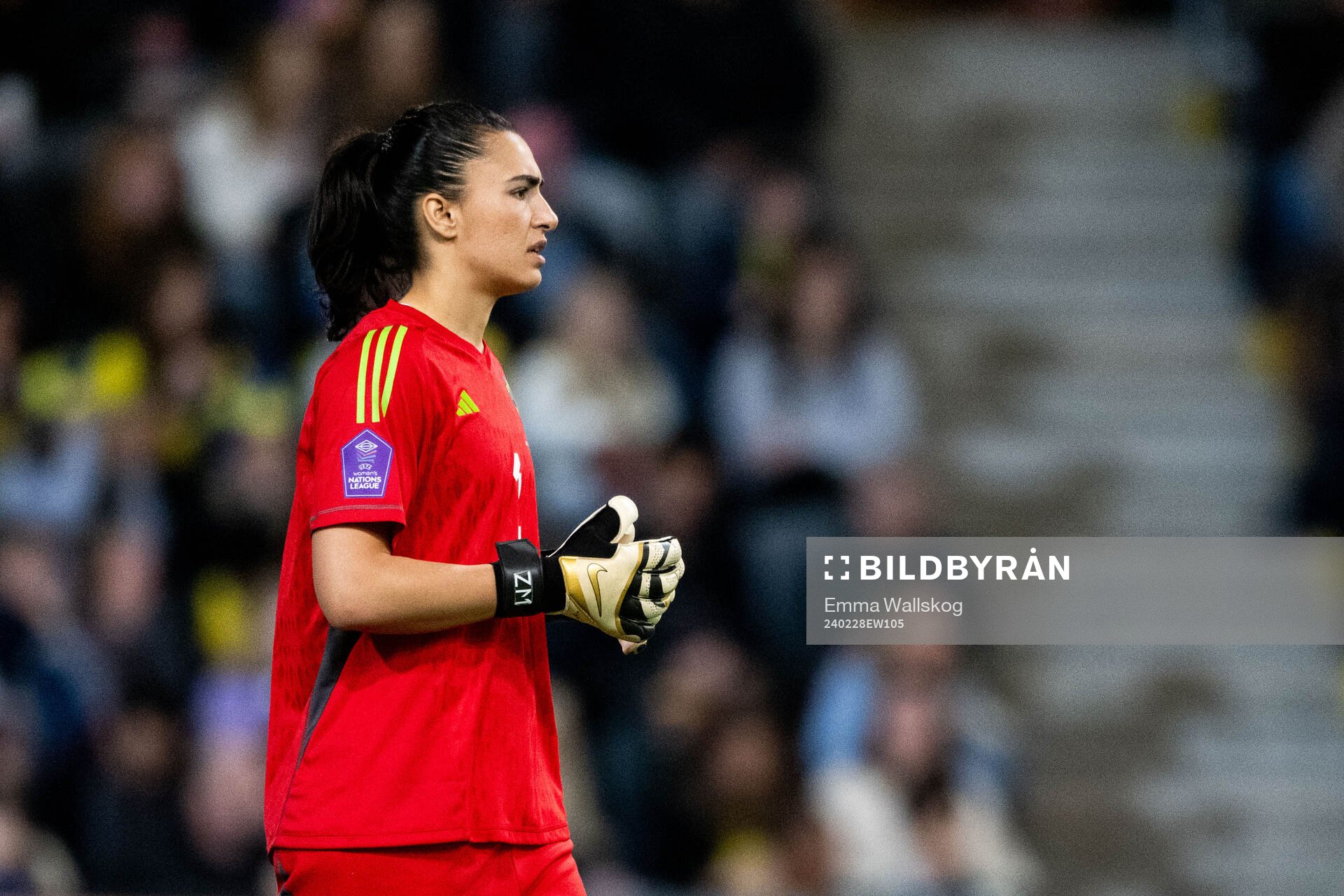 Goalkeeper Zecira Musovic of Sweden