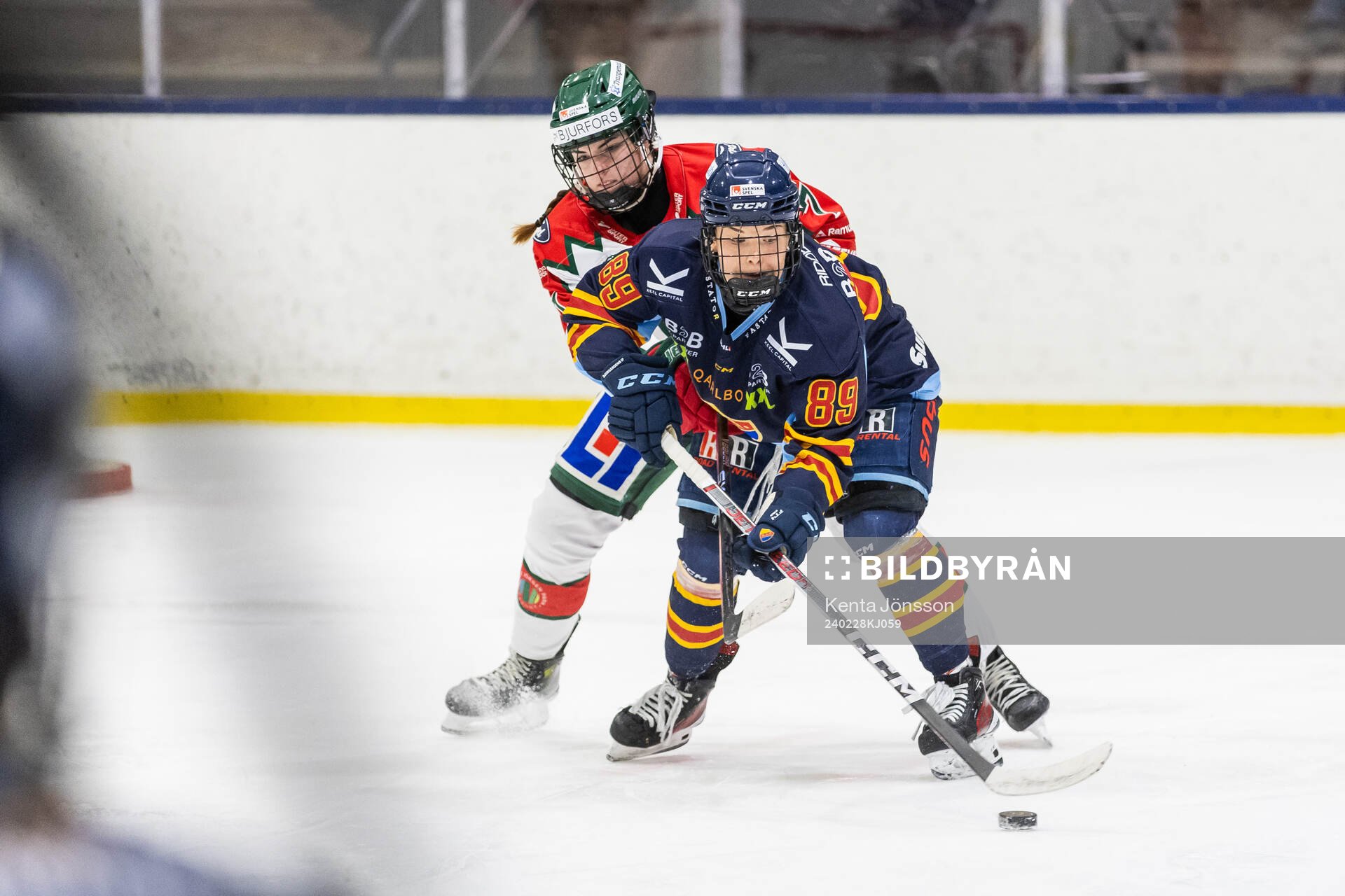 Frölundas Kaitlyn Yearwood och Djurgårdens Nicole Hall