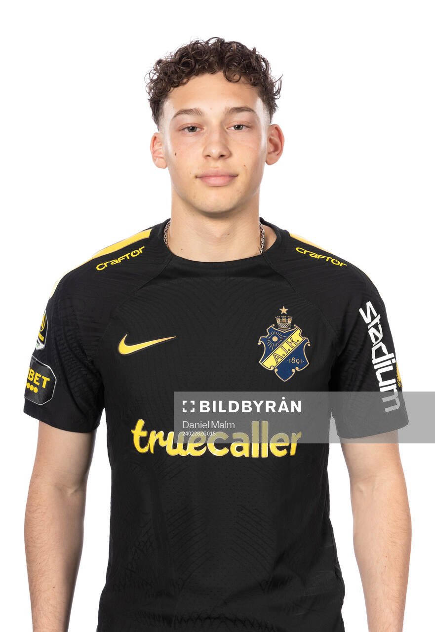 s Victor Andersson