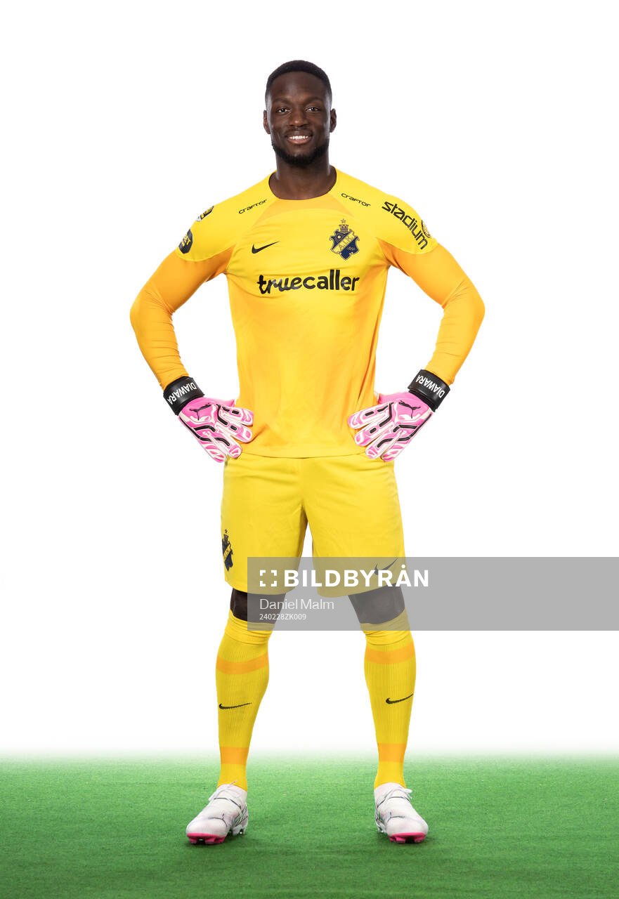 s Ismael Diawara