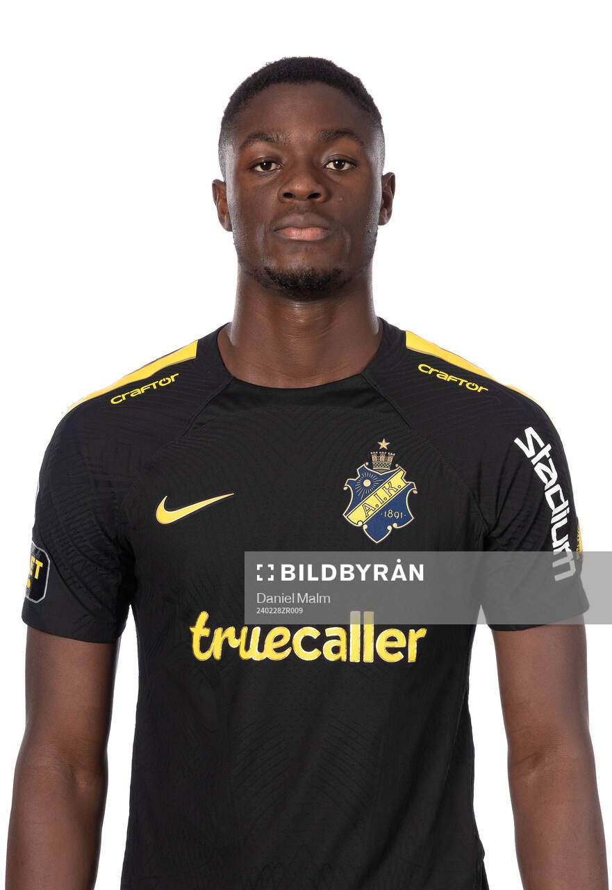 s Emmanuel Gono