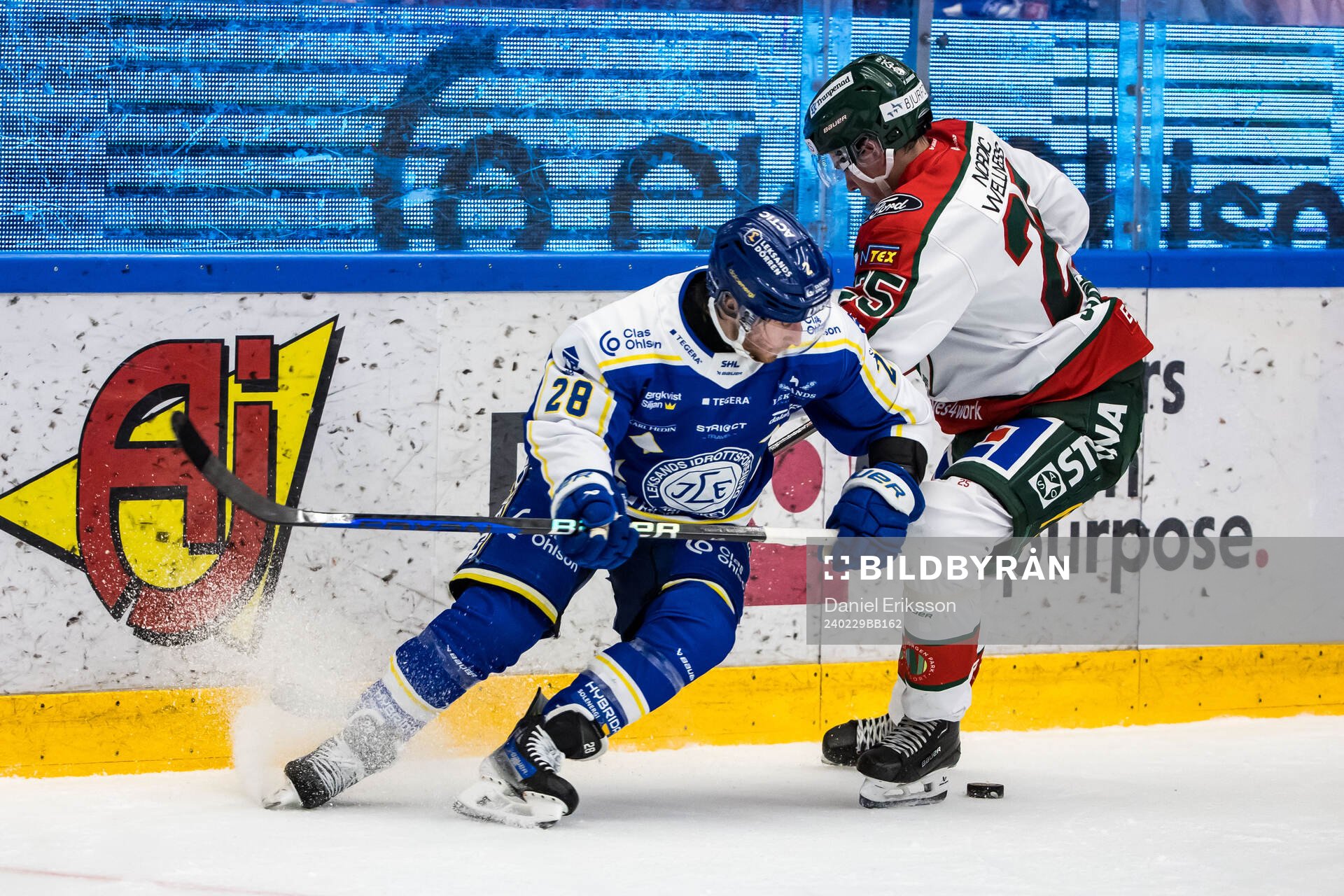 Leksands Justin Glenn Kloos och Frölundas Pontus Johansson