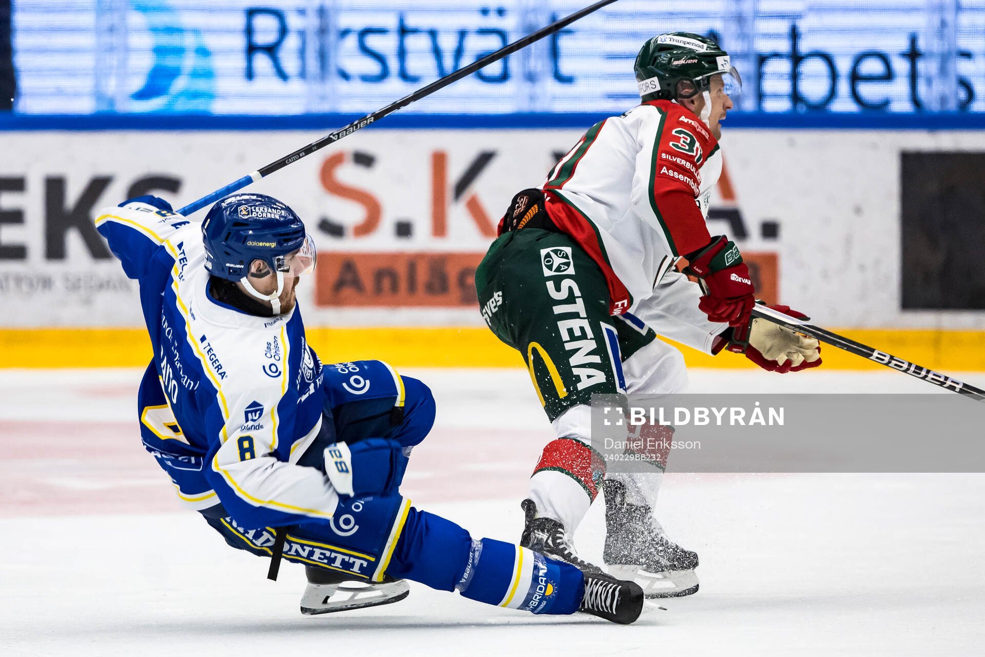 Leksands Matt Caito och Frölundas Nicklas Lasu