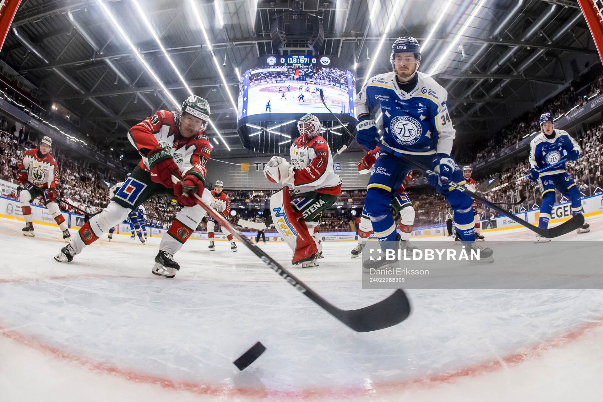 1-0 av Leksands Peter Cehlarik bakom Frölundas Erik Borg