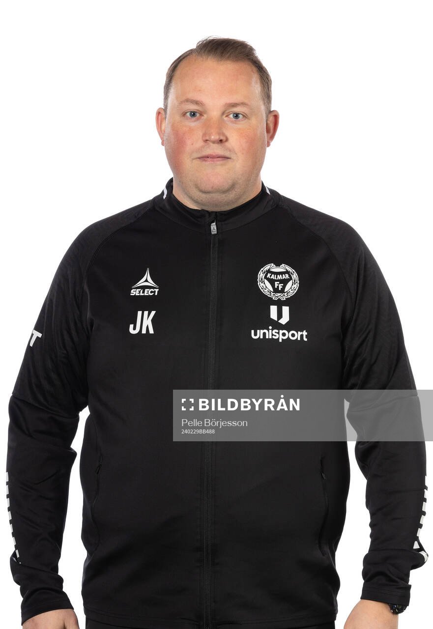 Kalmars assisterande tränare Jens Karlsson  poserar för ett porträtt den 29 februari 2024 i Kalmar.