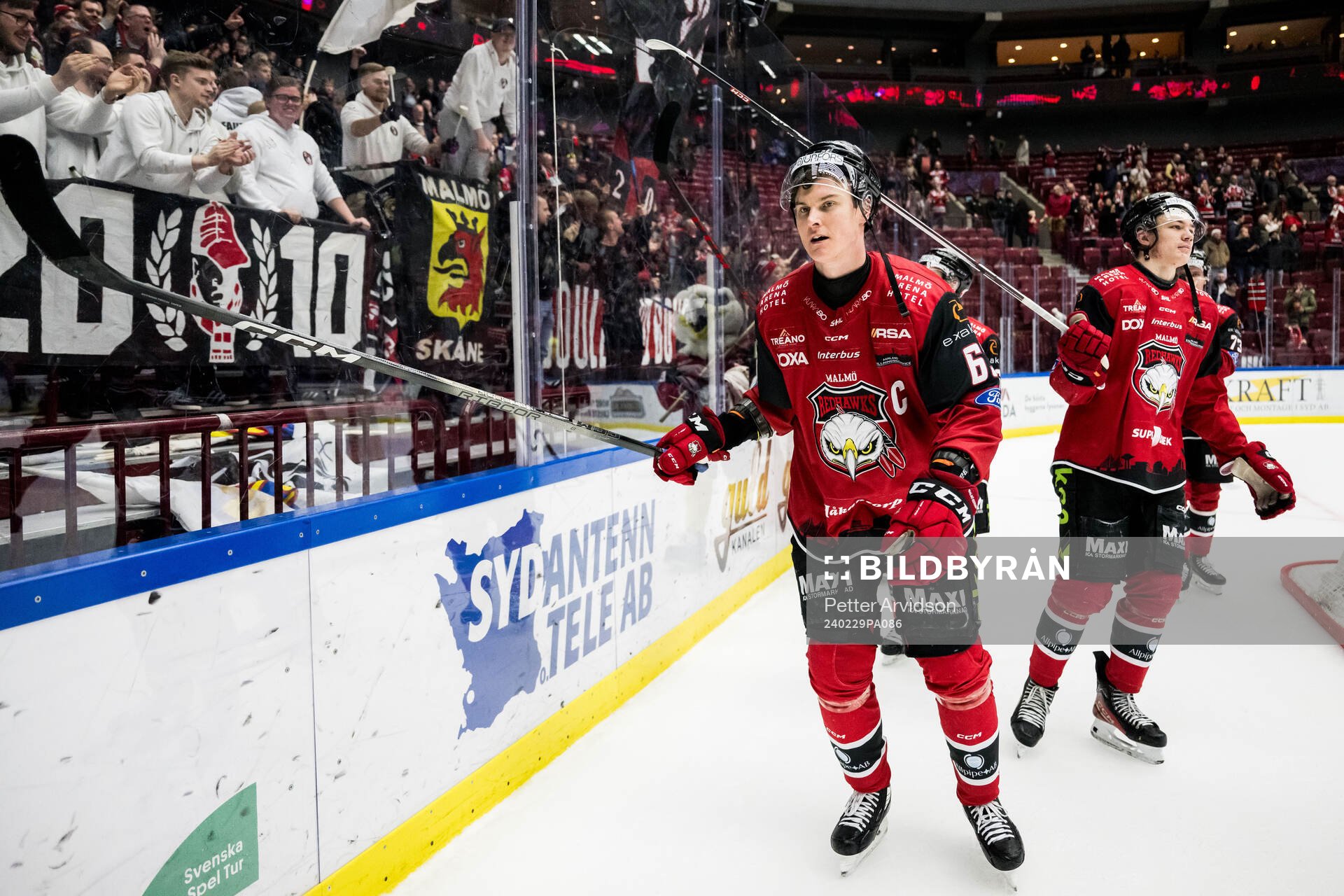 Malmö Redhawks Fredrik Händemark jublar
