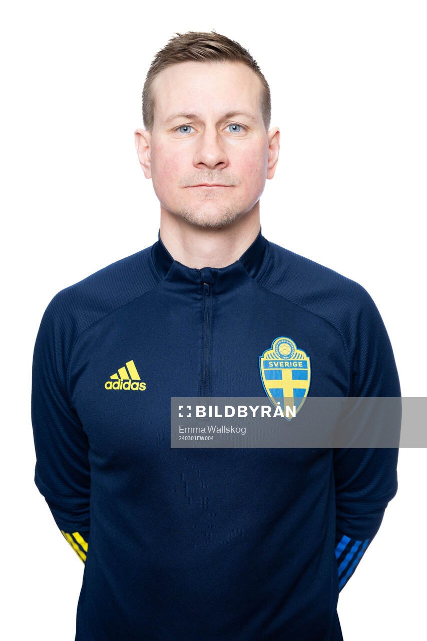 Johan Israelsson, assisterande tränare