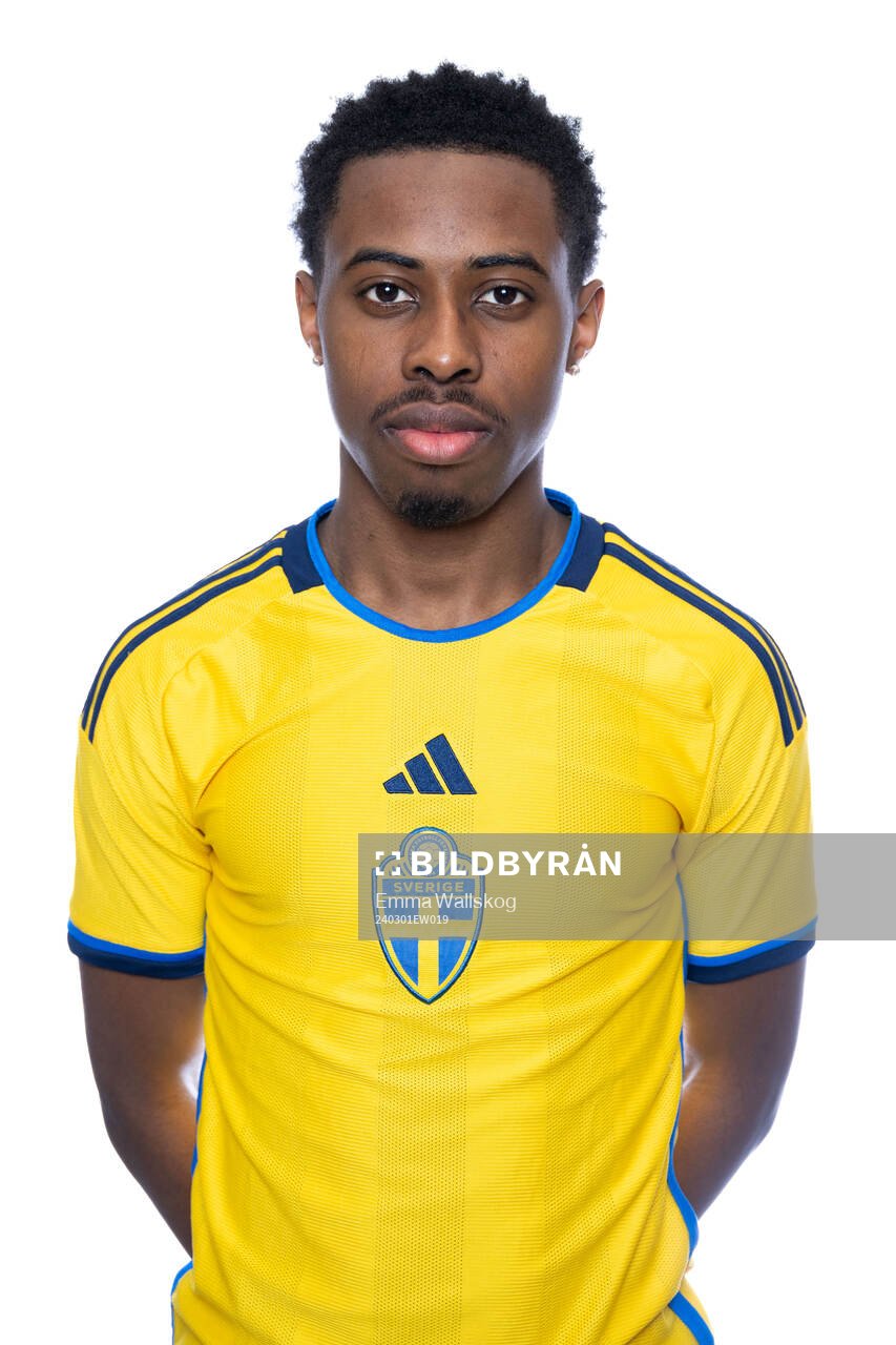 De Pievre Ilunga poserar för ett porträtt