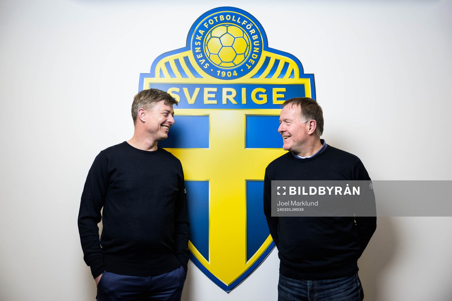 Head coach Jon Dahl Tomasson and assistant coach Remy