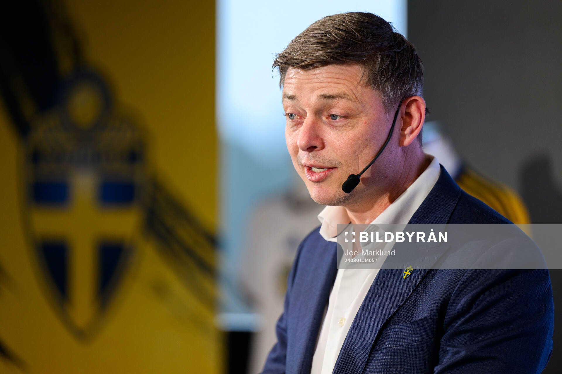 Head coach Jon Dahl Tomasson of the Swedish national