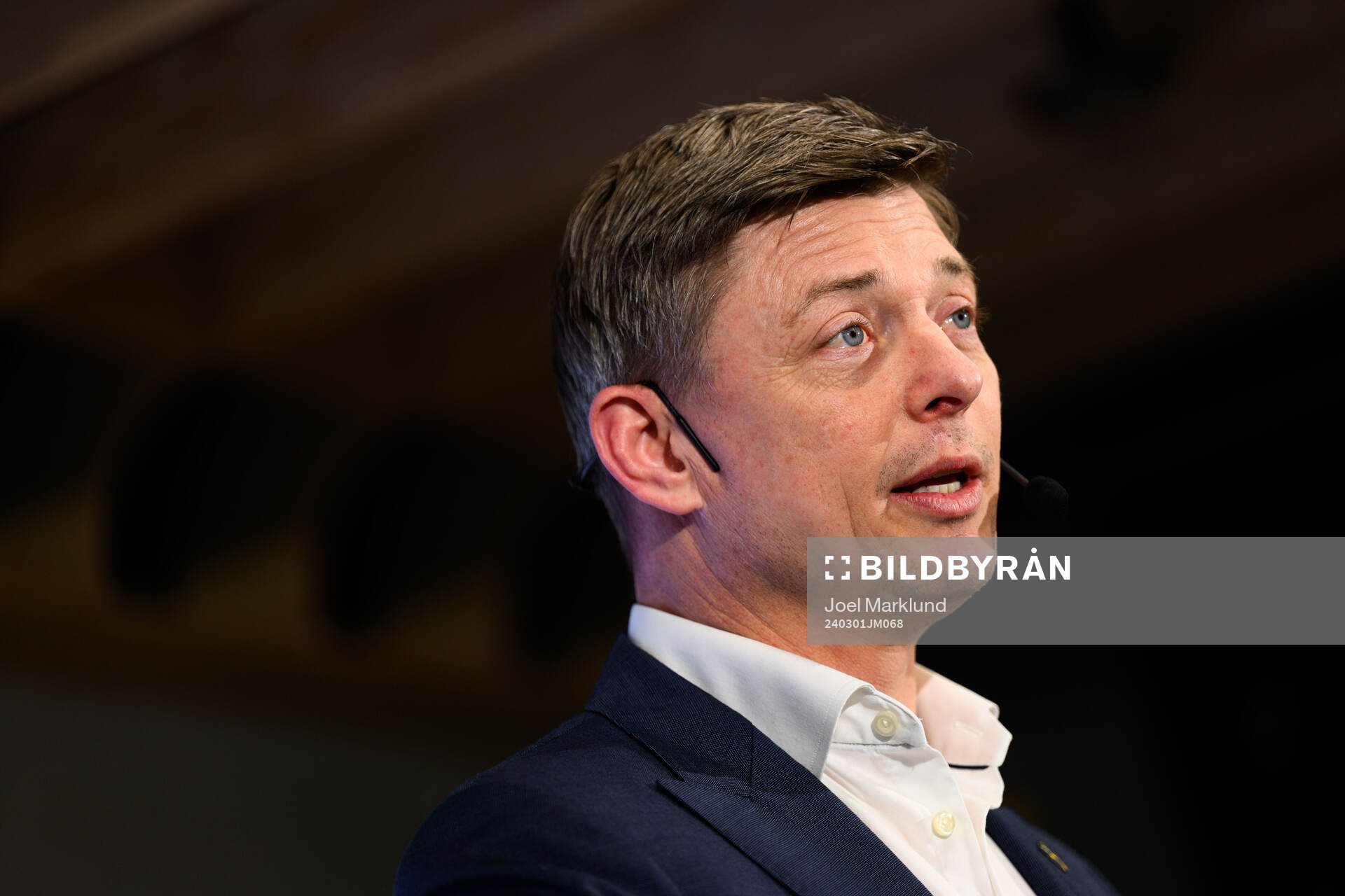 Head coach Jon Dahl Tomasson of the Swedish national