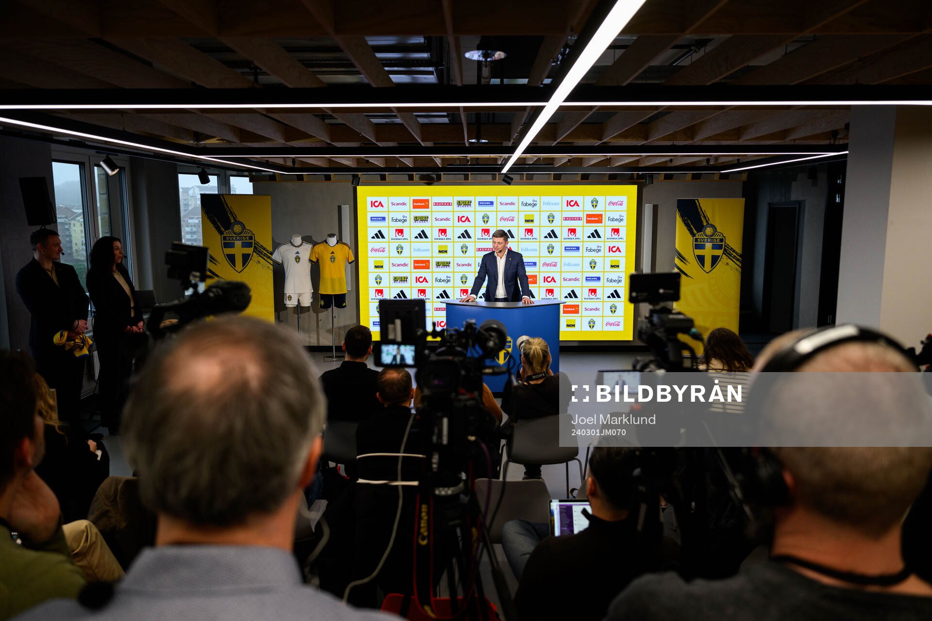 Head coach Jon Dahl Tomasson of the Swedish national football team at a press conference on March 1, 2024 in Stockholm. 
