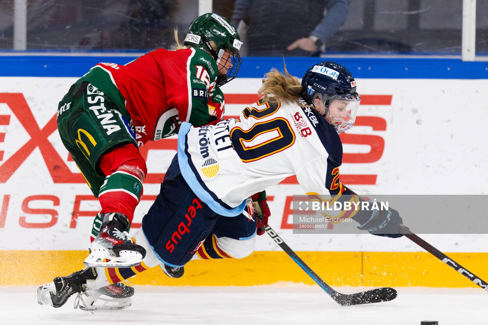 Frölundas Jennifer Carlsson och Djurgårdens Brette Pettet