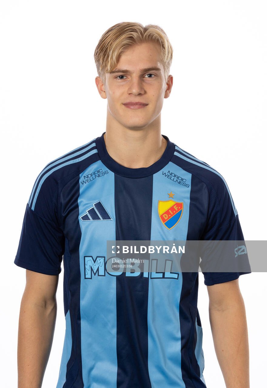 Djurgårdens Lucas Bergvall poserar för ett porträtt den 1 mars 2024 i Stockholm.