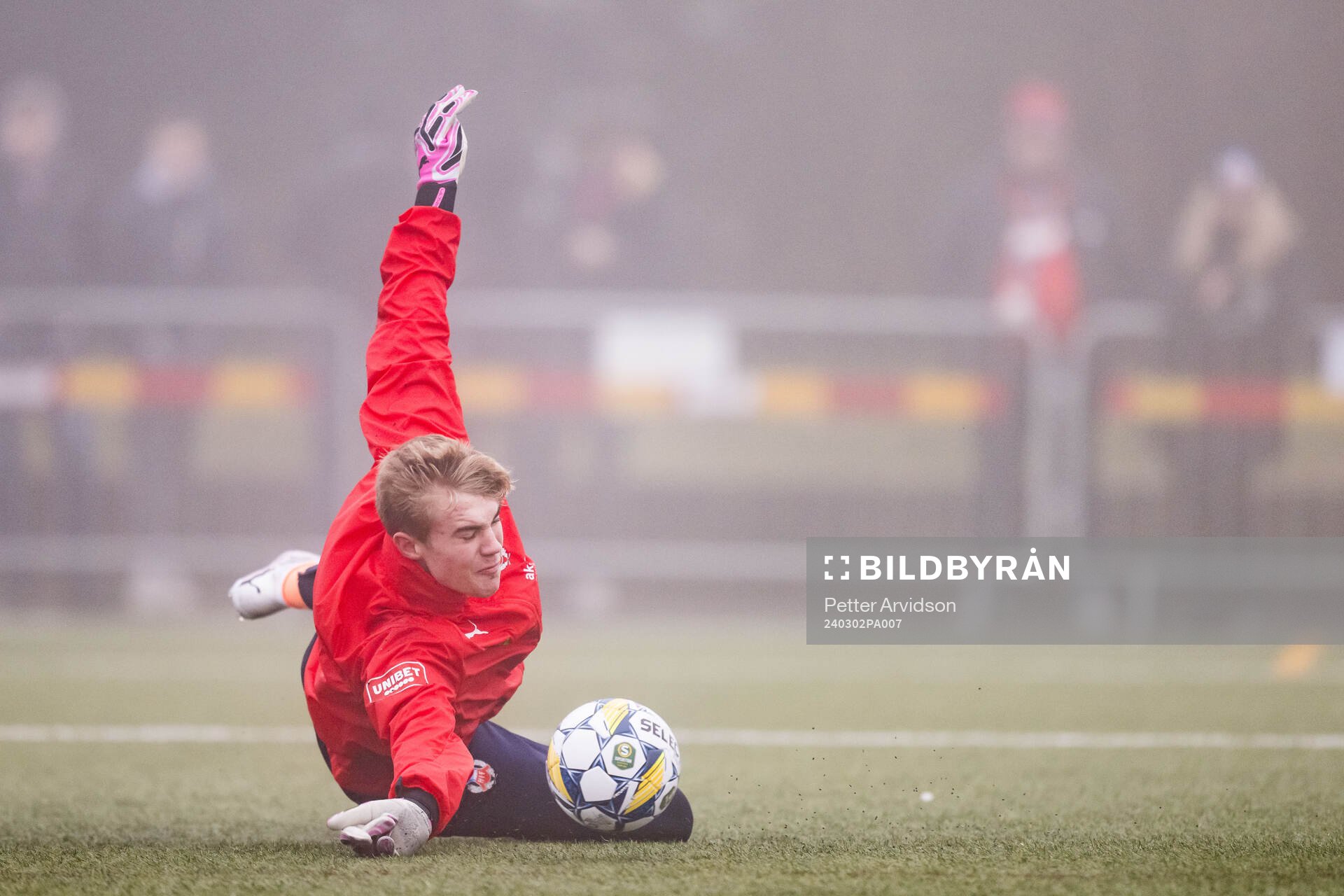 Helsingborgs målvakt Emil Rådahl