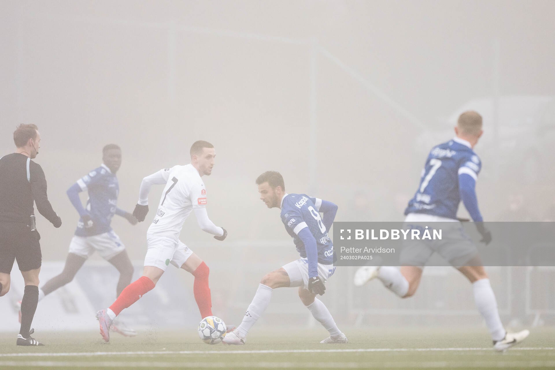 Helsingborgs Arian Kabashi och Trelleborgs Herman Hallberg