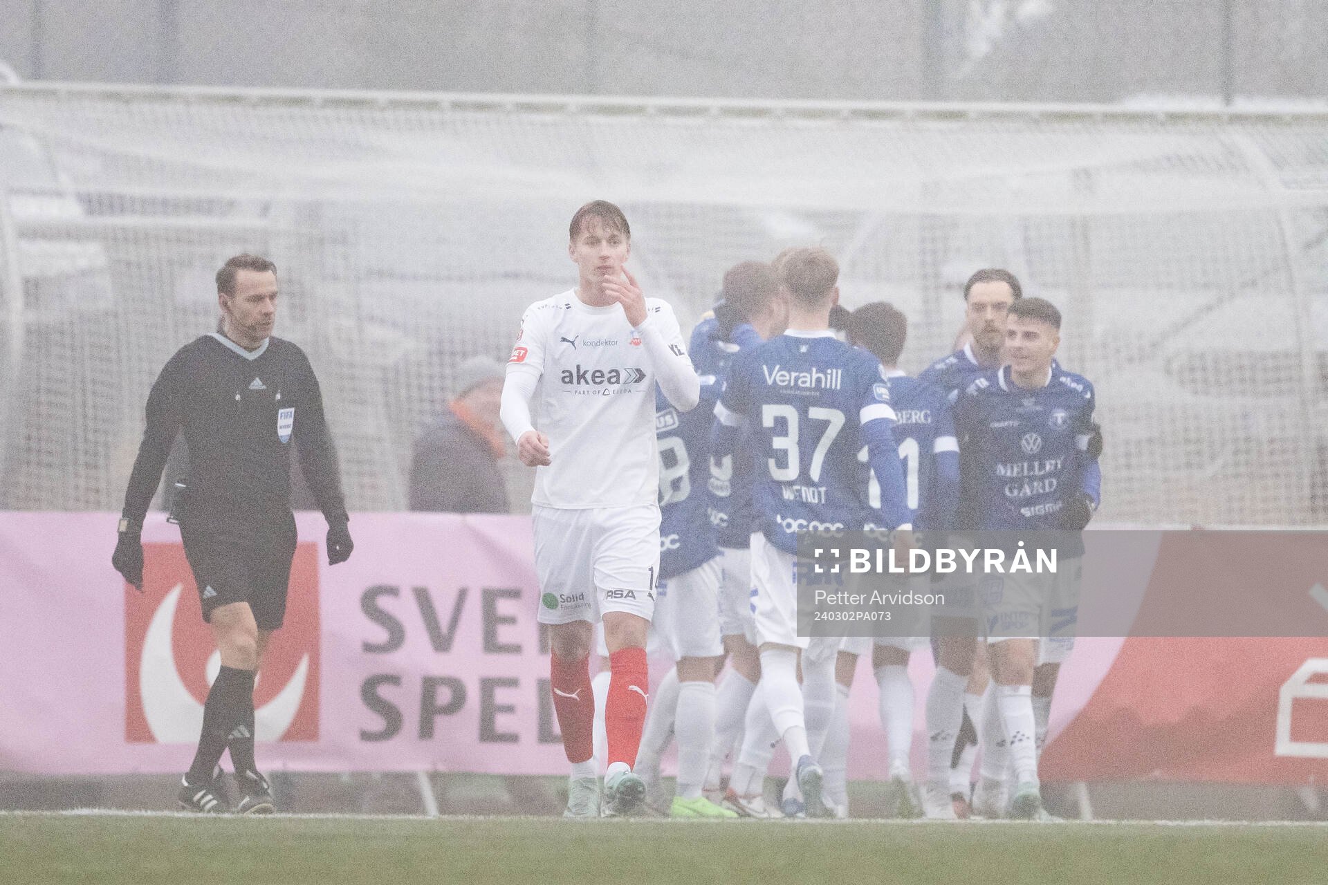 Helsingborgs Adrian Svanbäck deppar