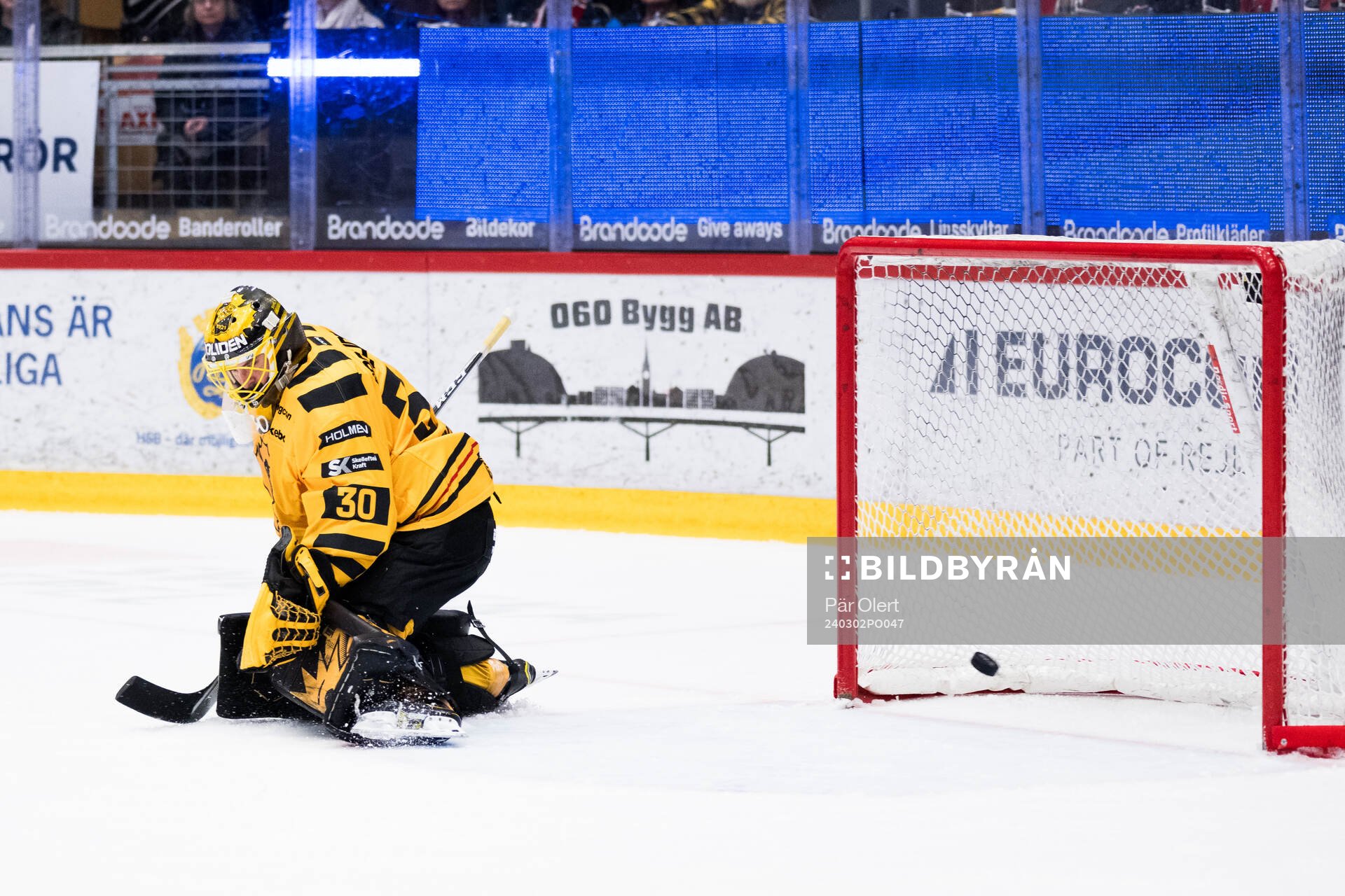 Skellefteås målvakt Gustaf Lindvall släpper in 3-2 målet