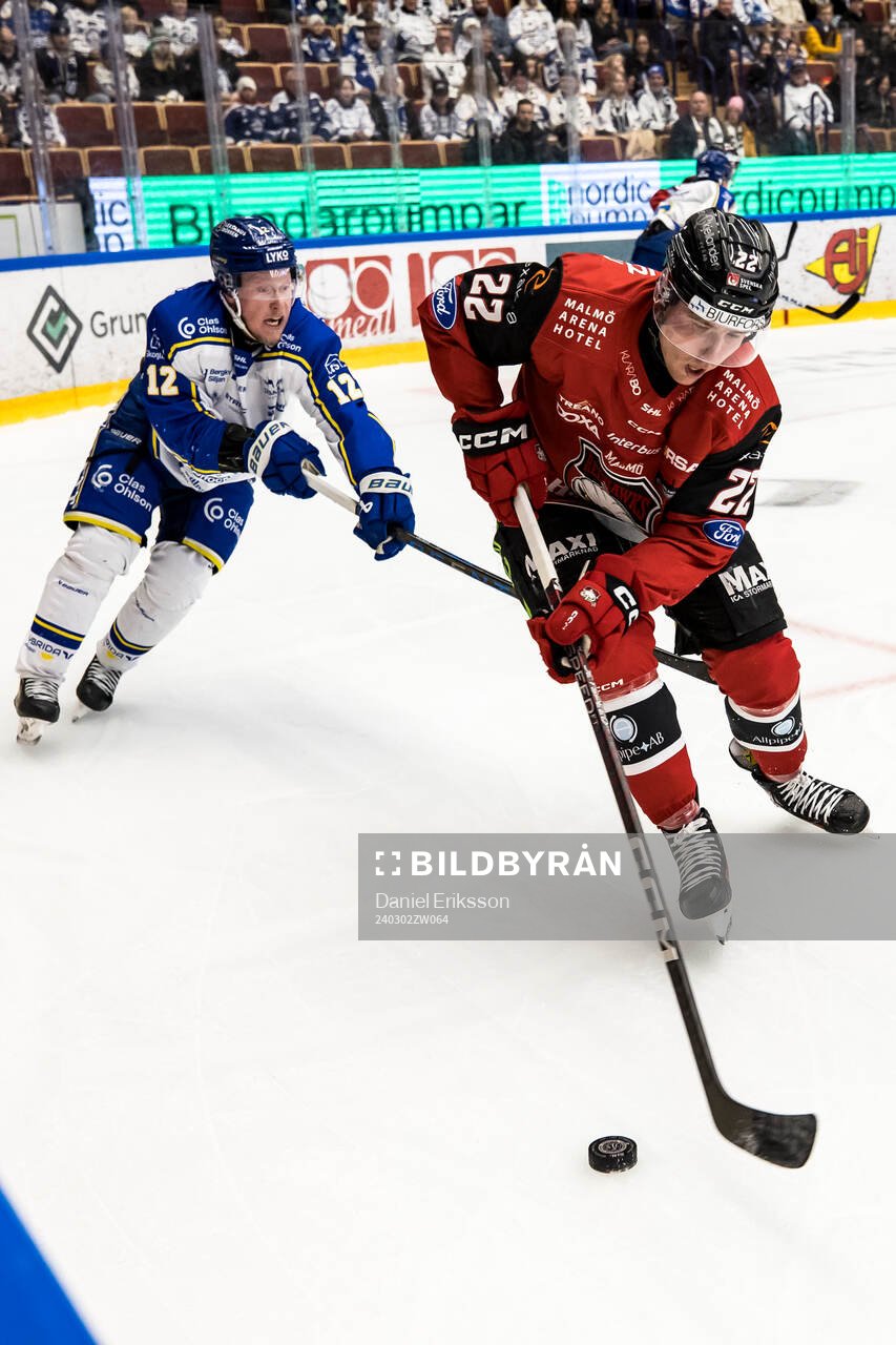 Leksands Kalle Östman och Malmö Redhawks Janne Kuokkanen