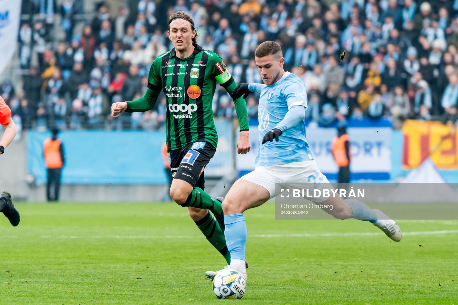 Malmö FFs Gabriel Busanello och Varbergs Joakim Lindner