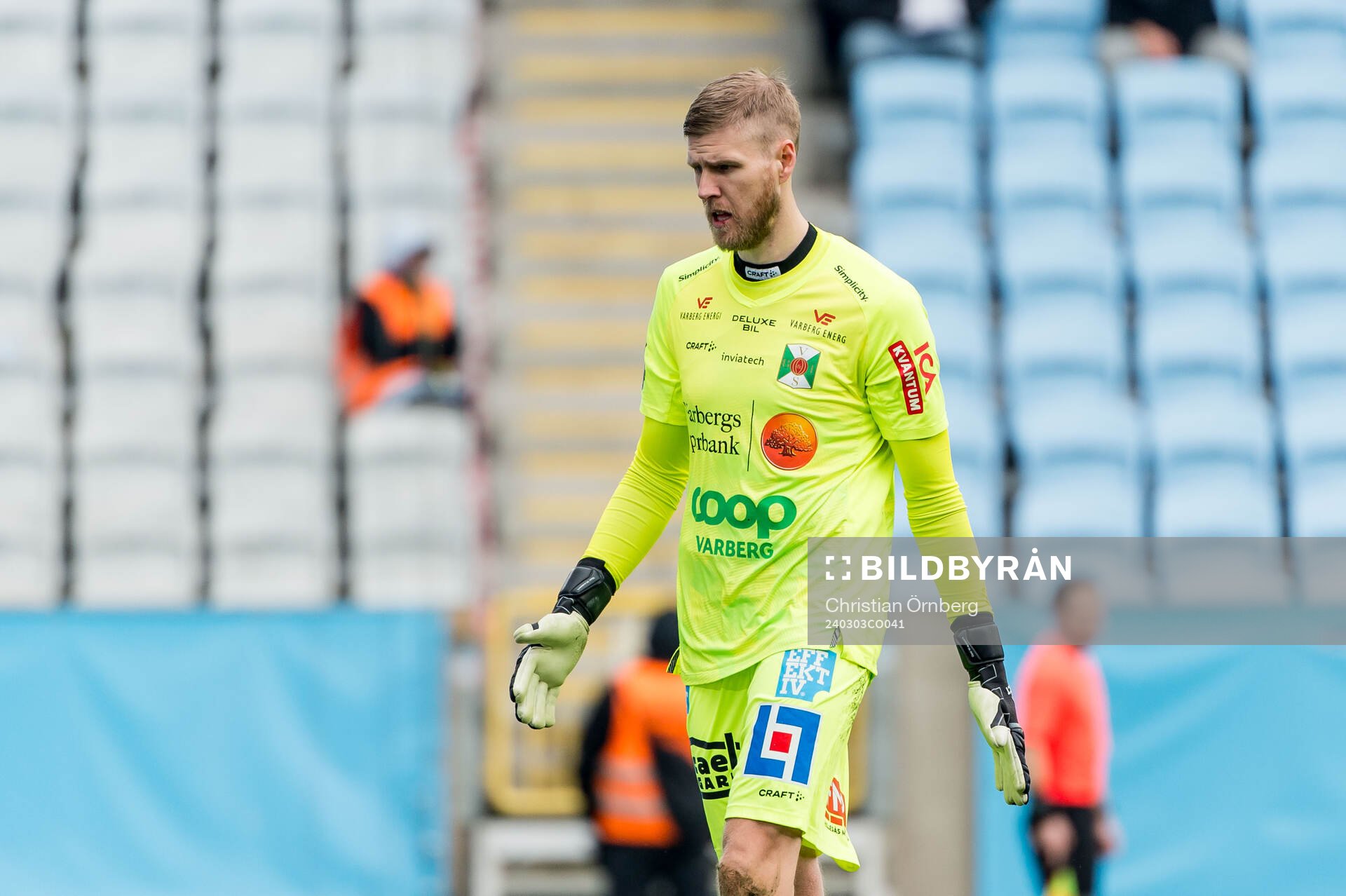 Varbergs målvakt Fredrik Andersson deppar