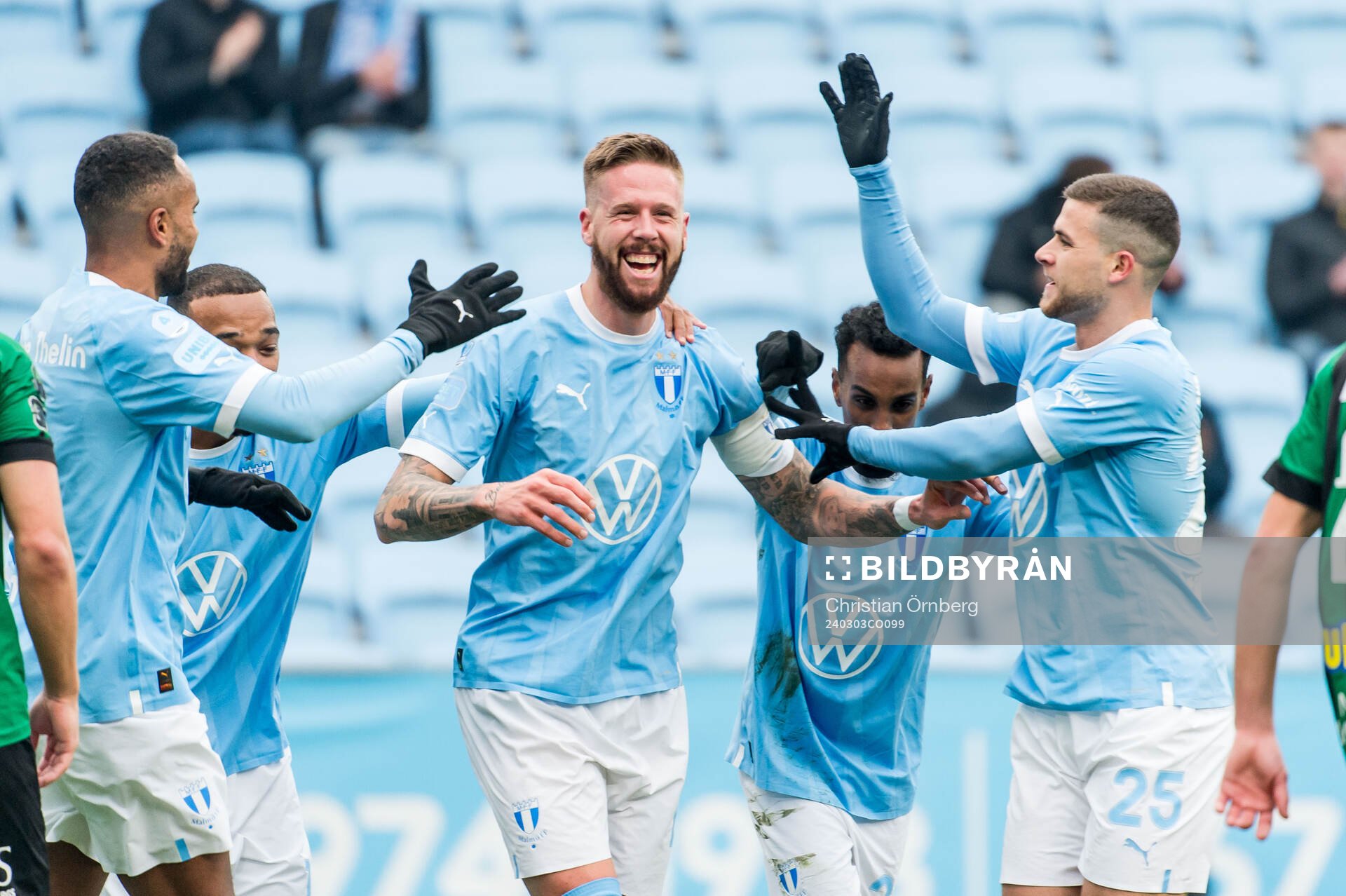 Malmö FFs Pontus Jansson jublar