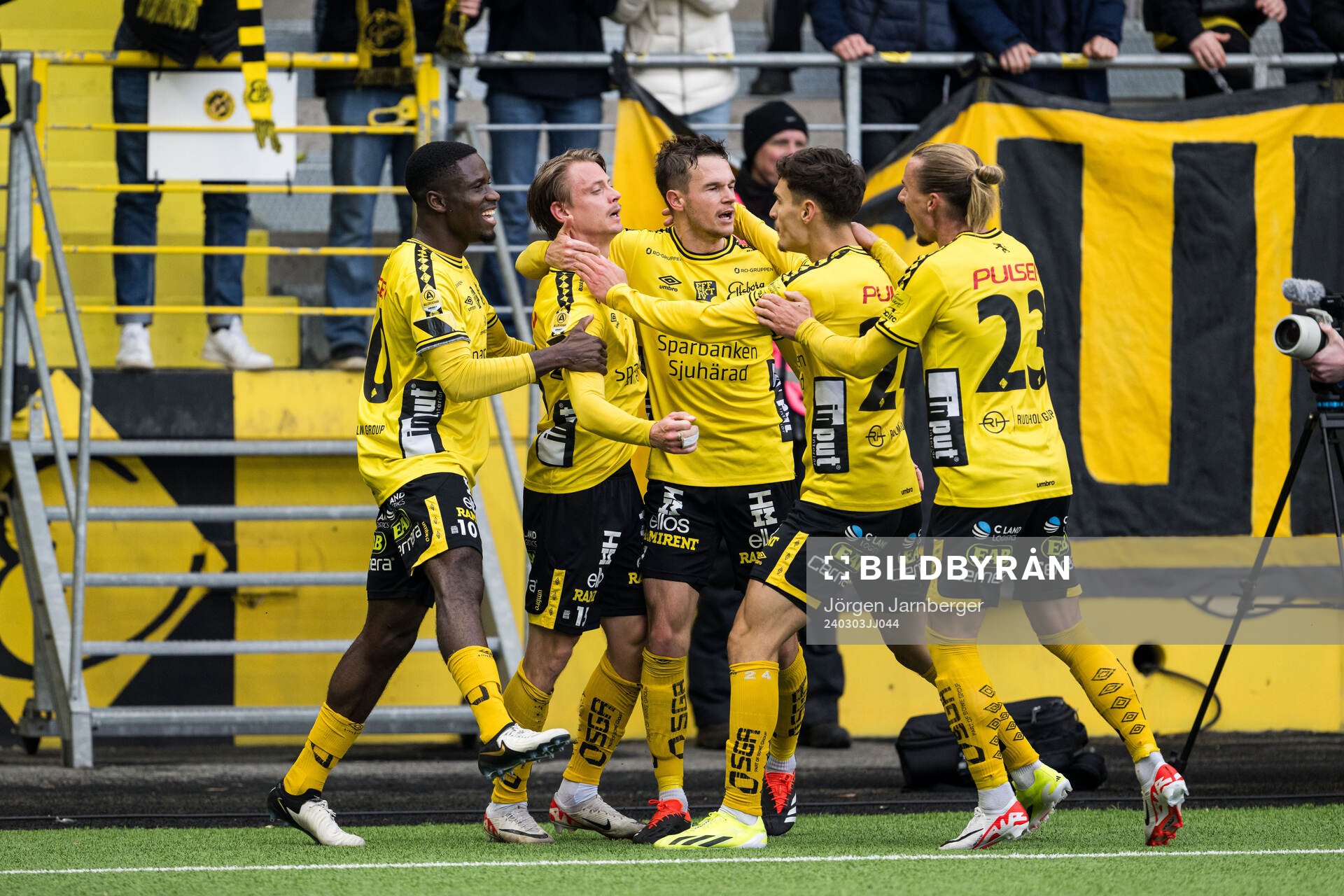 Elfsborgs Simon Hedlund jublar