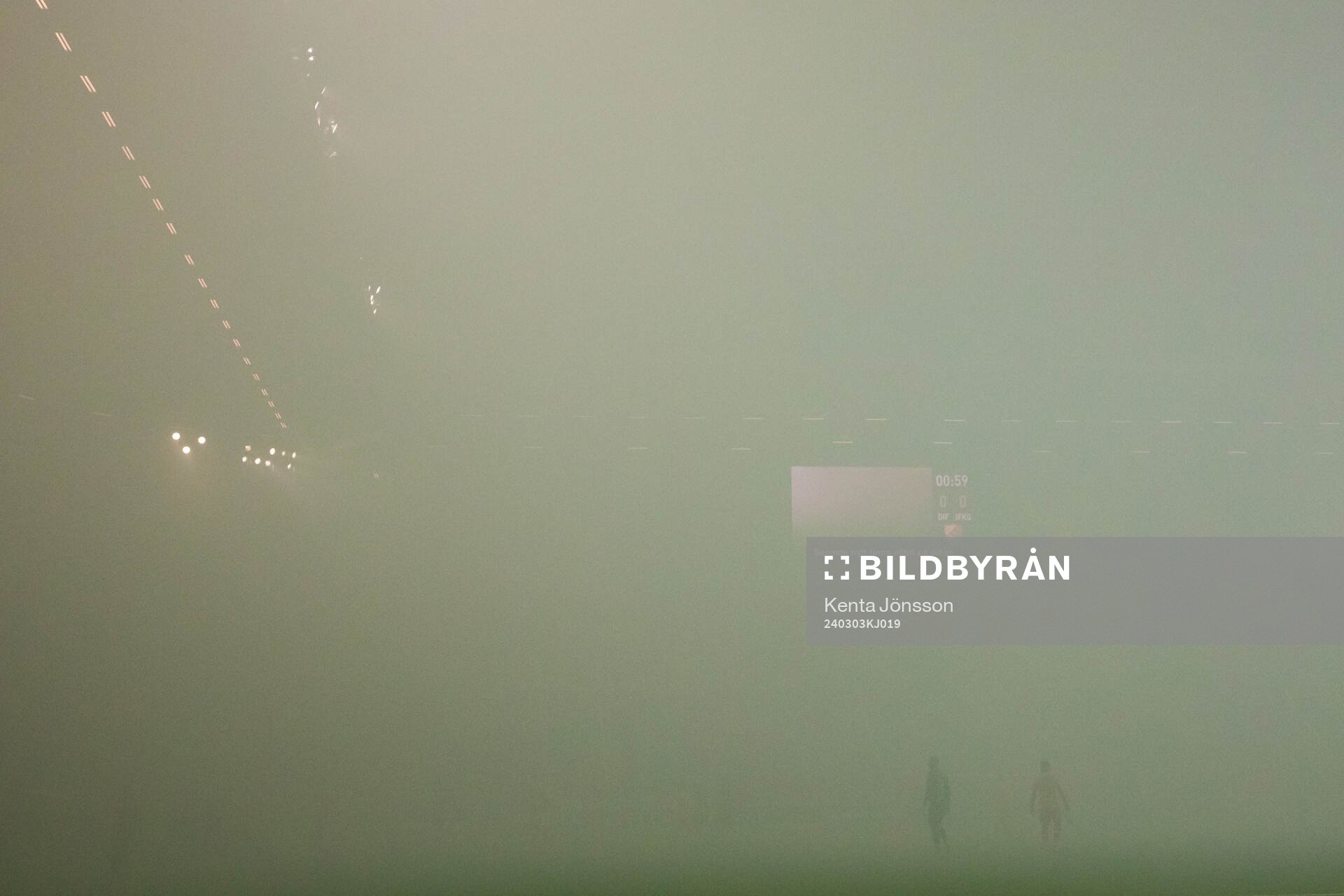 Tele2 Arena fylld med rök från pyroteknik