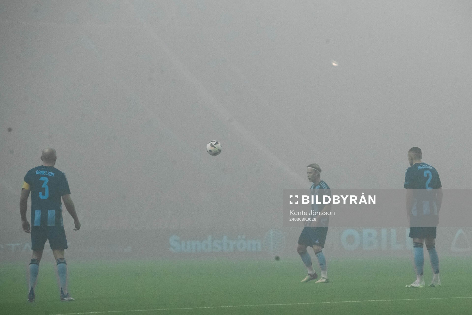 Spelavbrott på grund av rök från pyroteknik
