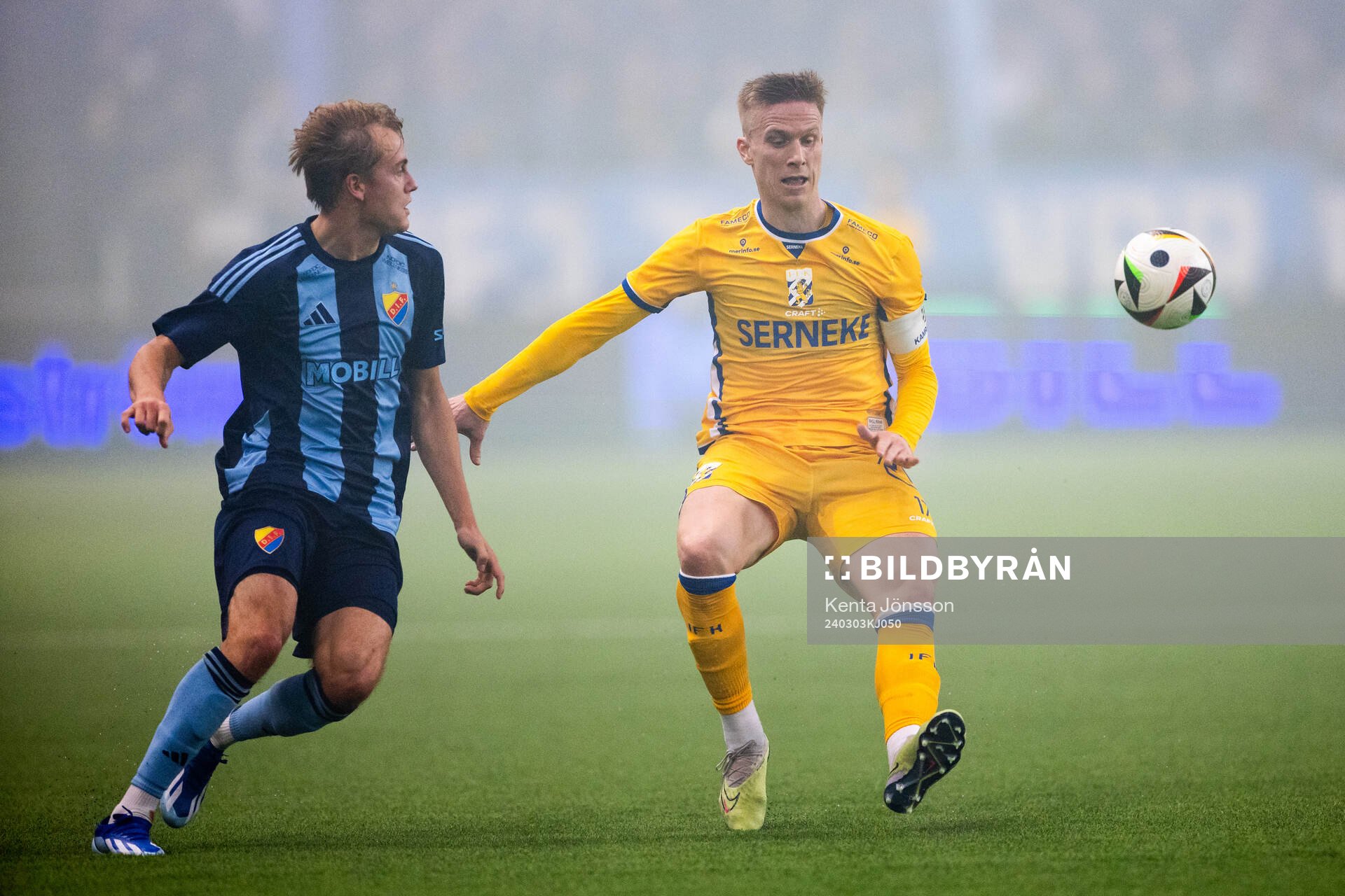 Djurgårdens Oskar Fallenius och IFK Göteborgs Oscar Wendt
