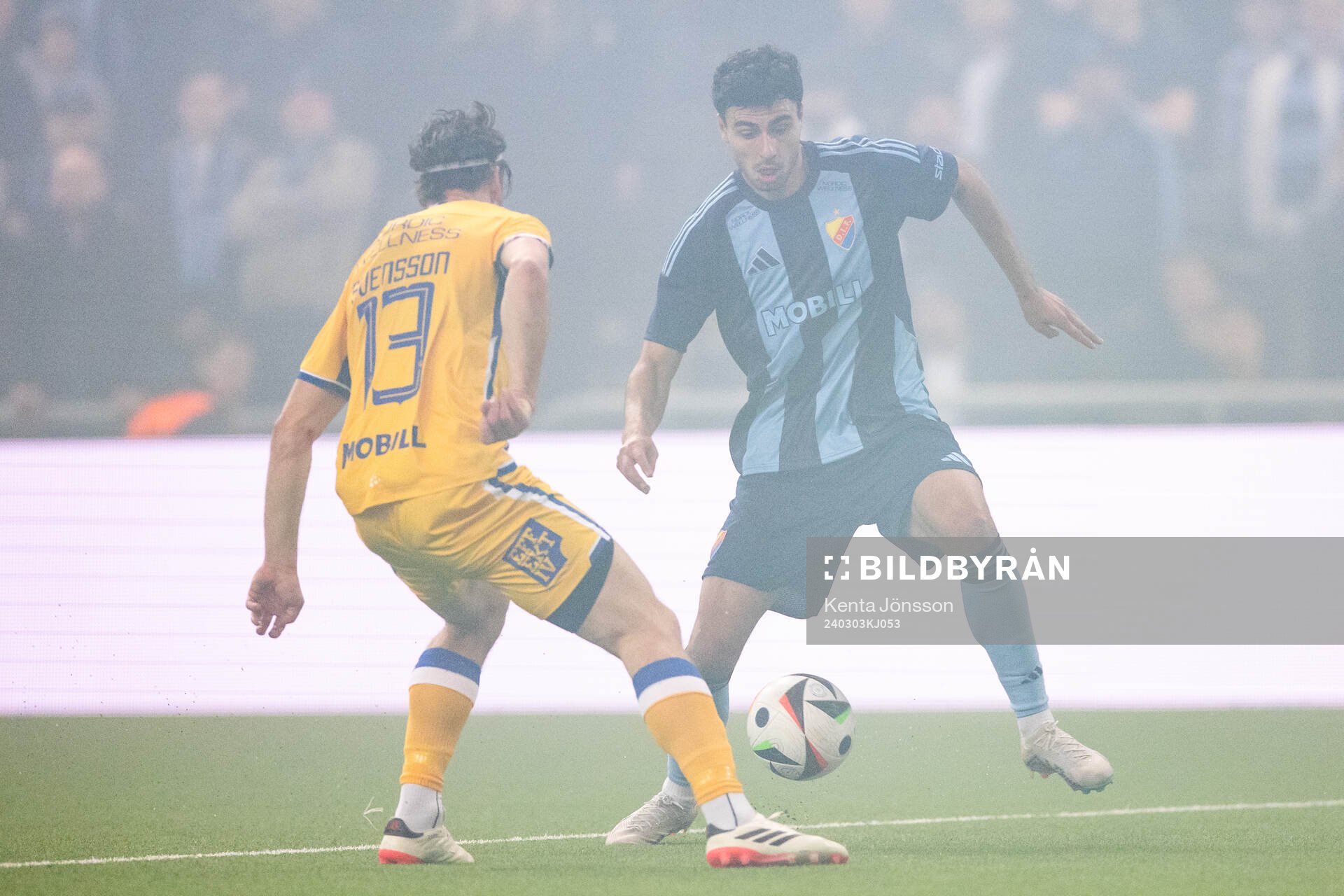 IFK Göteborgs Gustav Svensson och Djurgårdens Deniz Hummet