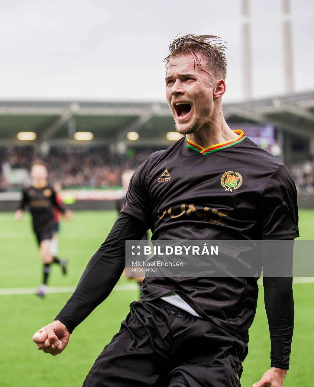 GAISs Alexander Ahl Holmström jublar