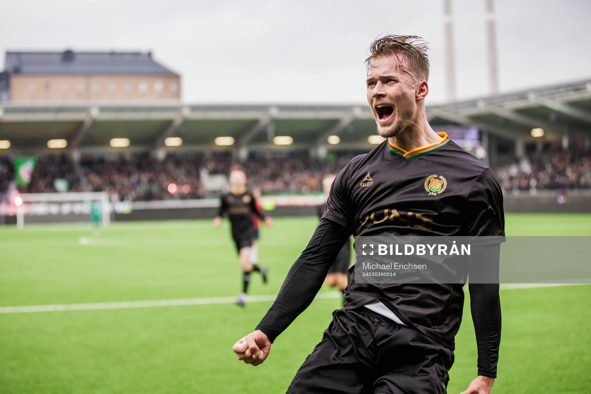 GAISs Alexander Ahl Holmström jublar
