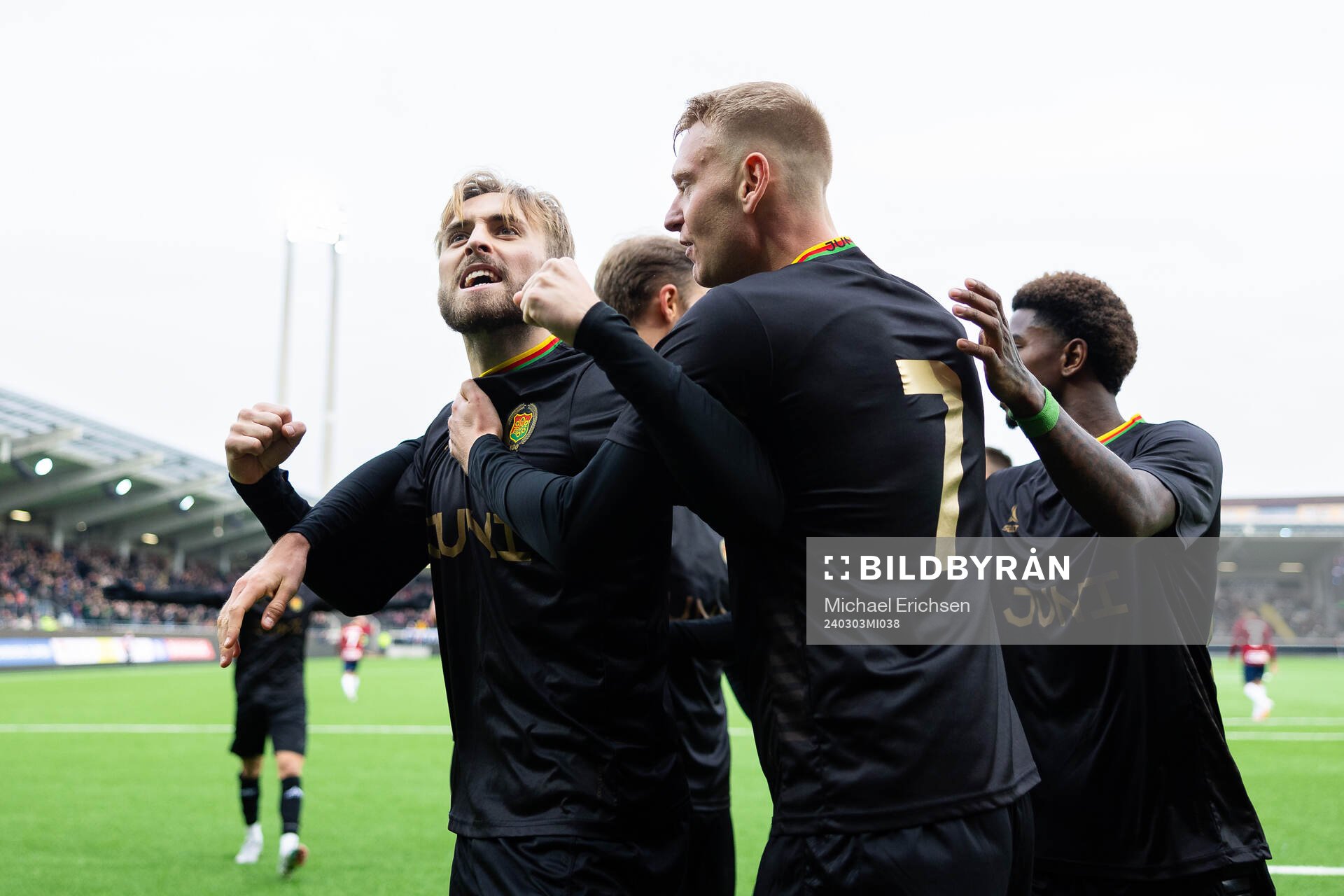 GAIS Jack Cooper-Love jublar ihop med Joackim Åberg