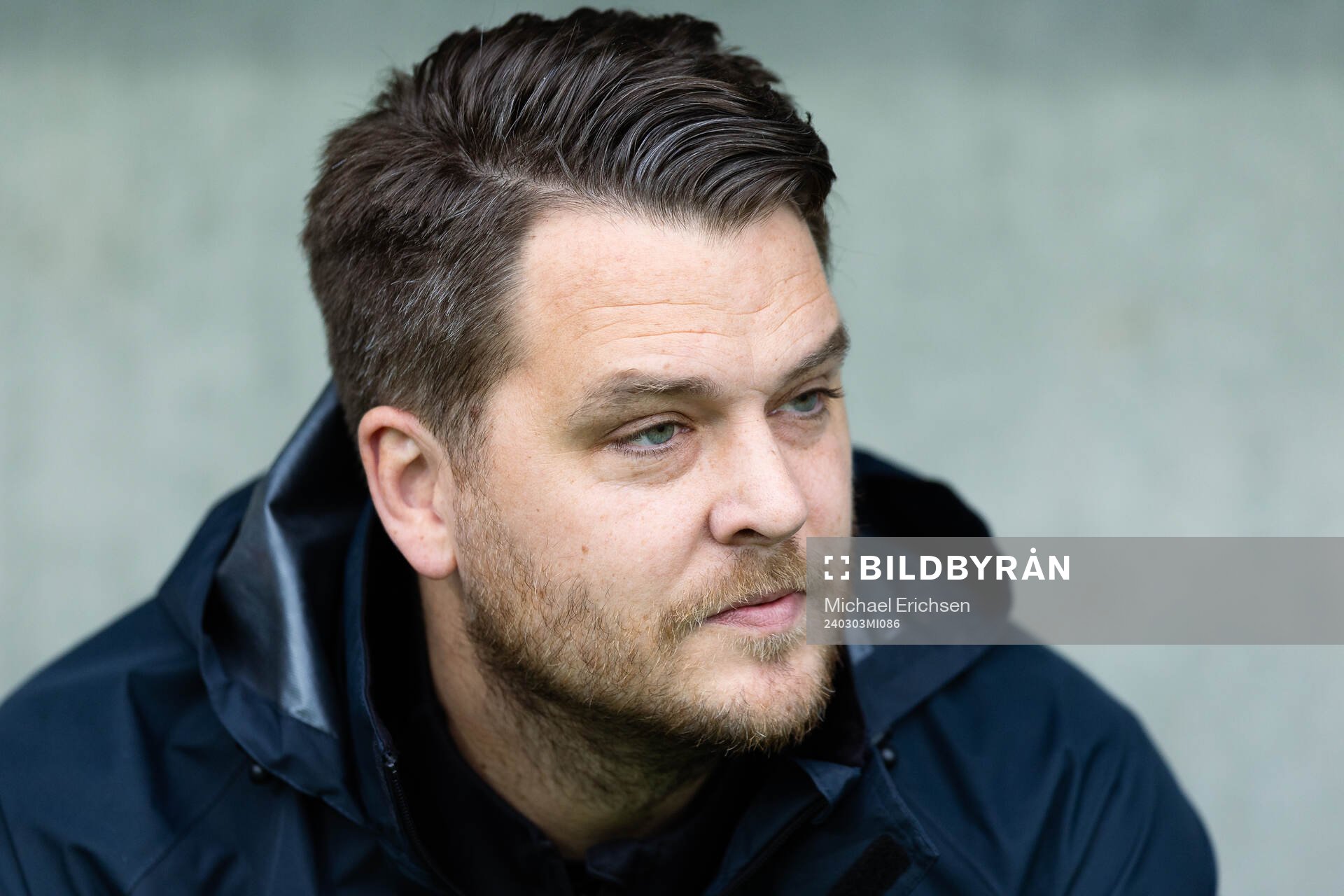 Örgrytes tränare Andreas Holmberg innan fotbollsmatchen i