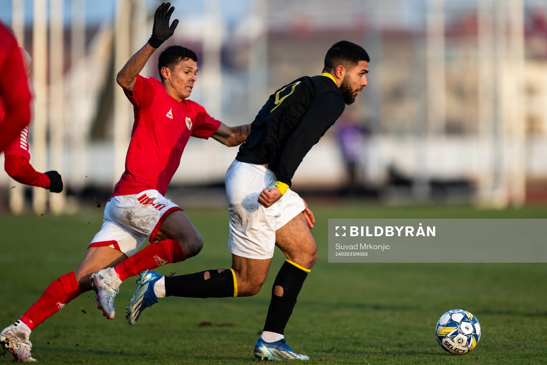 Kalmars Romario Pereira Sipiao och AIKs Omar Faraj