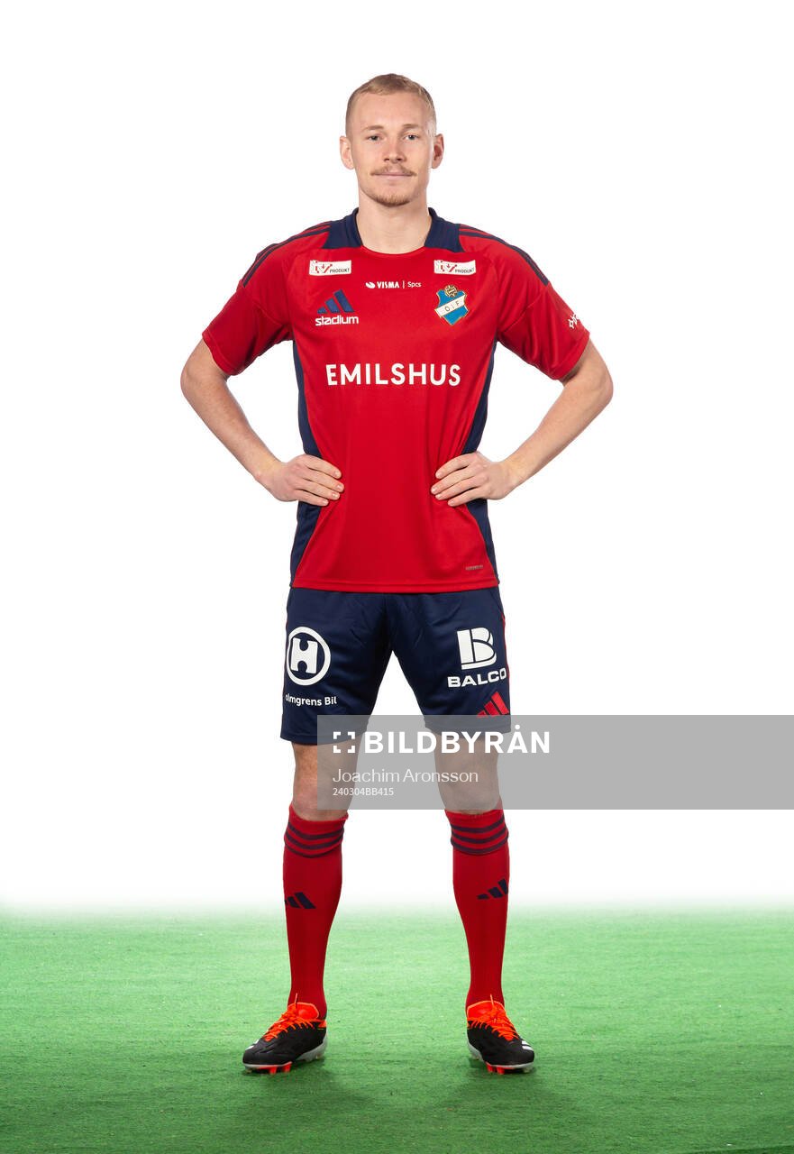 Östers Adam Bergmark Wiberg