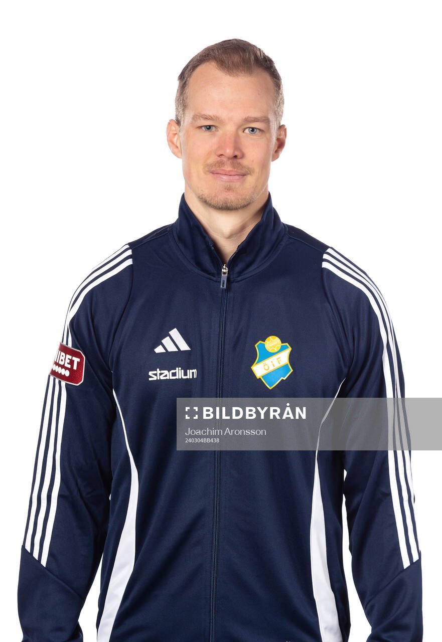 Östers fystränare Rasmus Sardar-Elfgaard poserar för ett porträtt den 4 mars 2024 i Växjö.