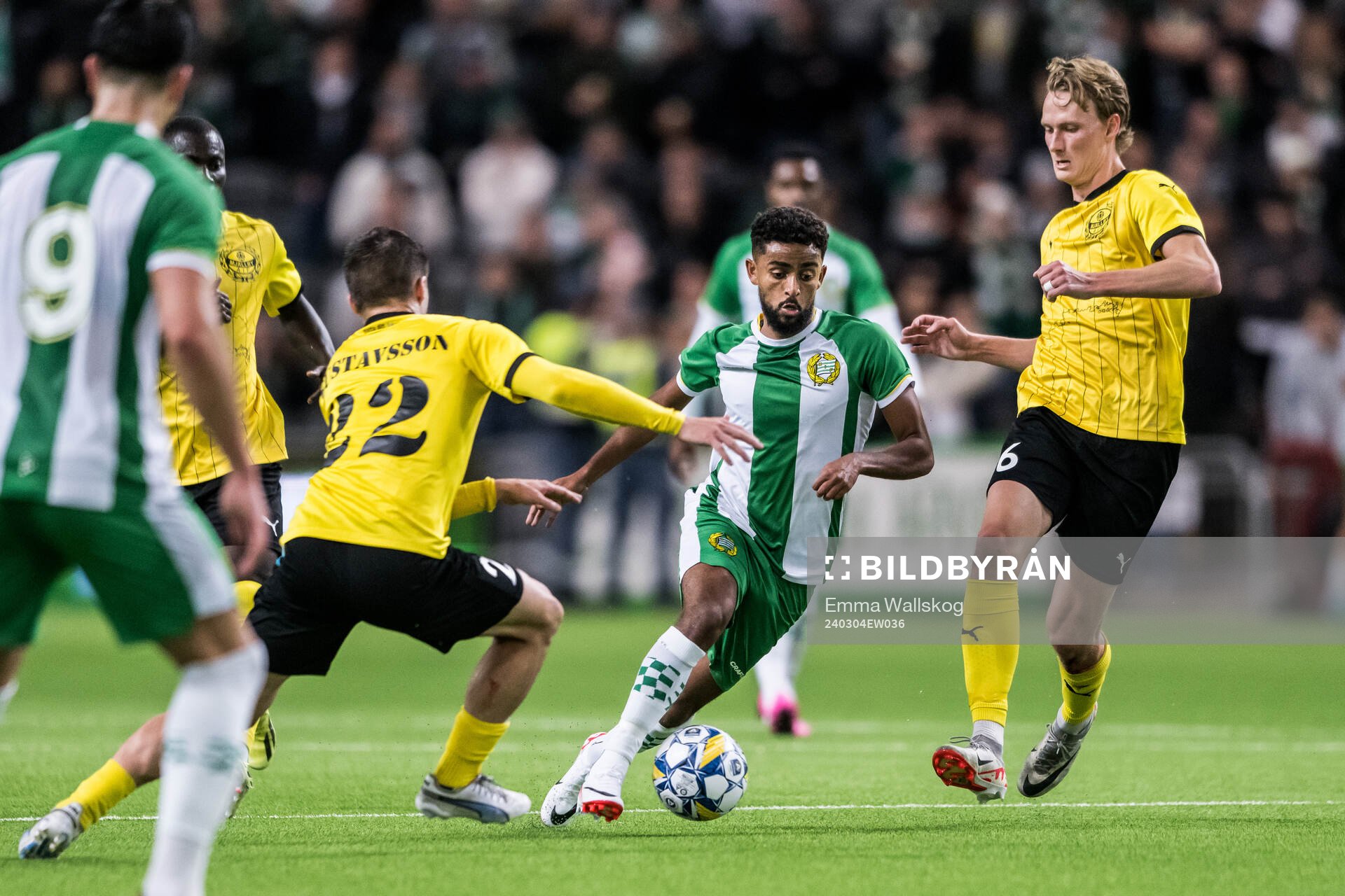 Hammarbys Tesfaldet Tekie mot Mjällbys Jesper Gustavsson
