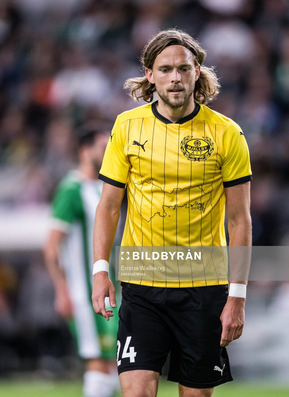 Mjällbys Tom Pettersson deppar