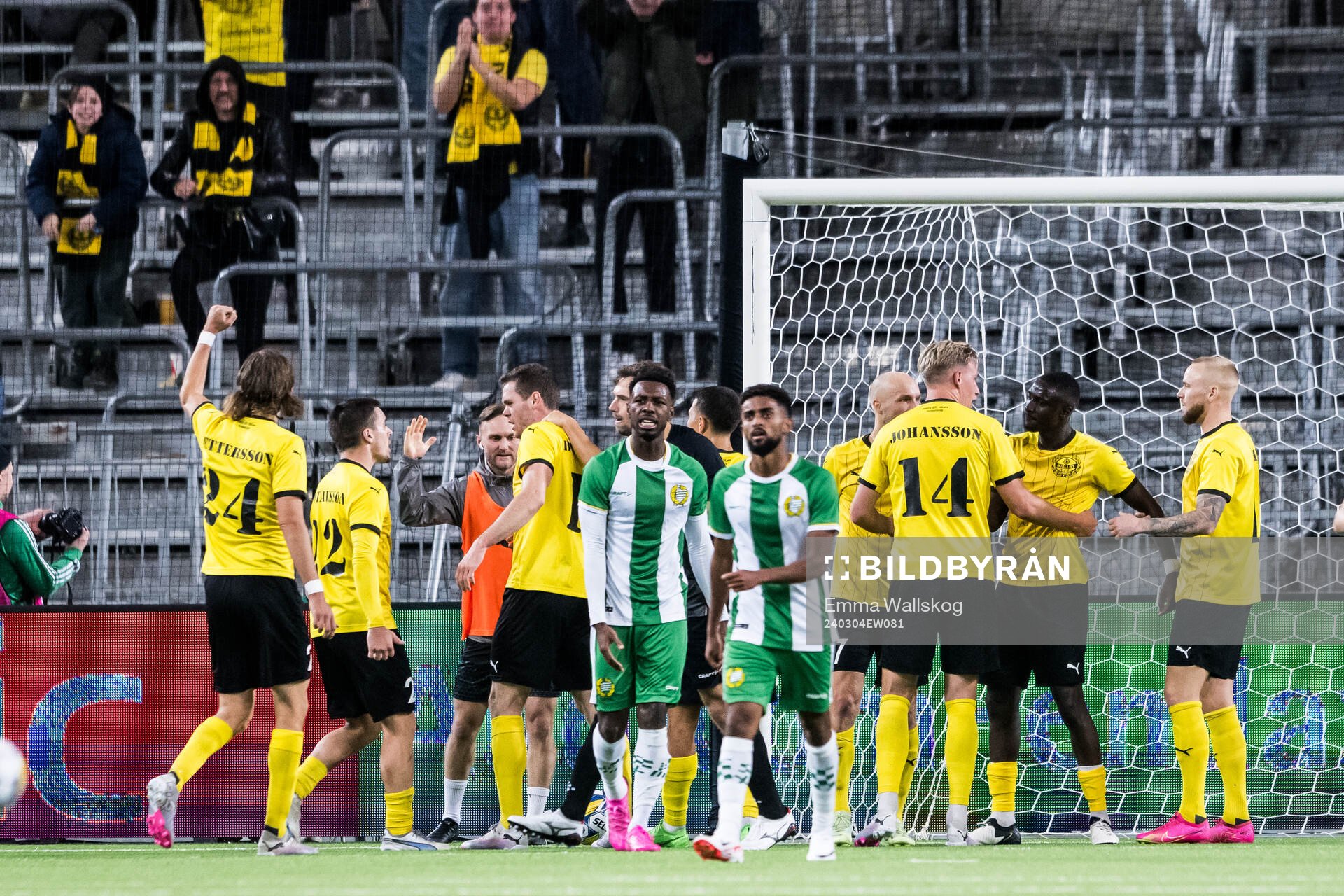 Mjällbys Jacob Bergström jublar