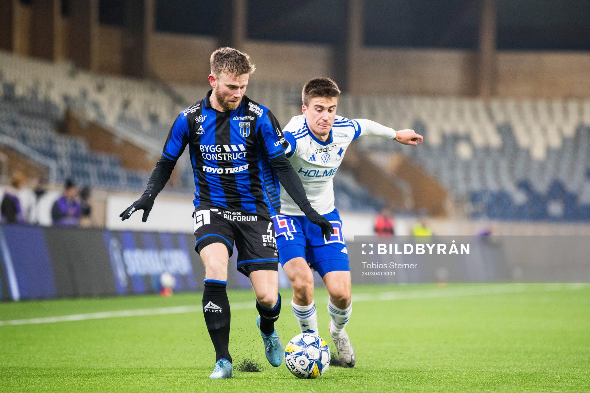 Sirius Dennis Widgren och IFK Norrköpings Carl Björk